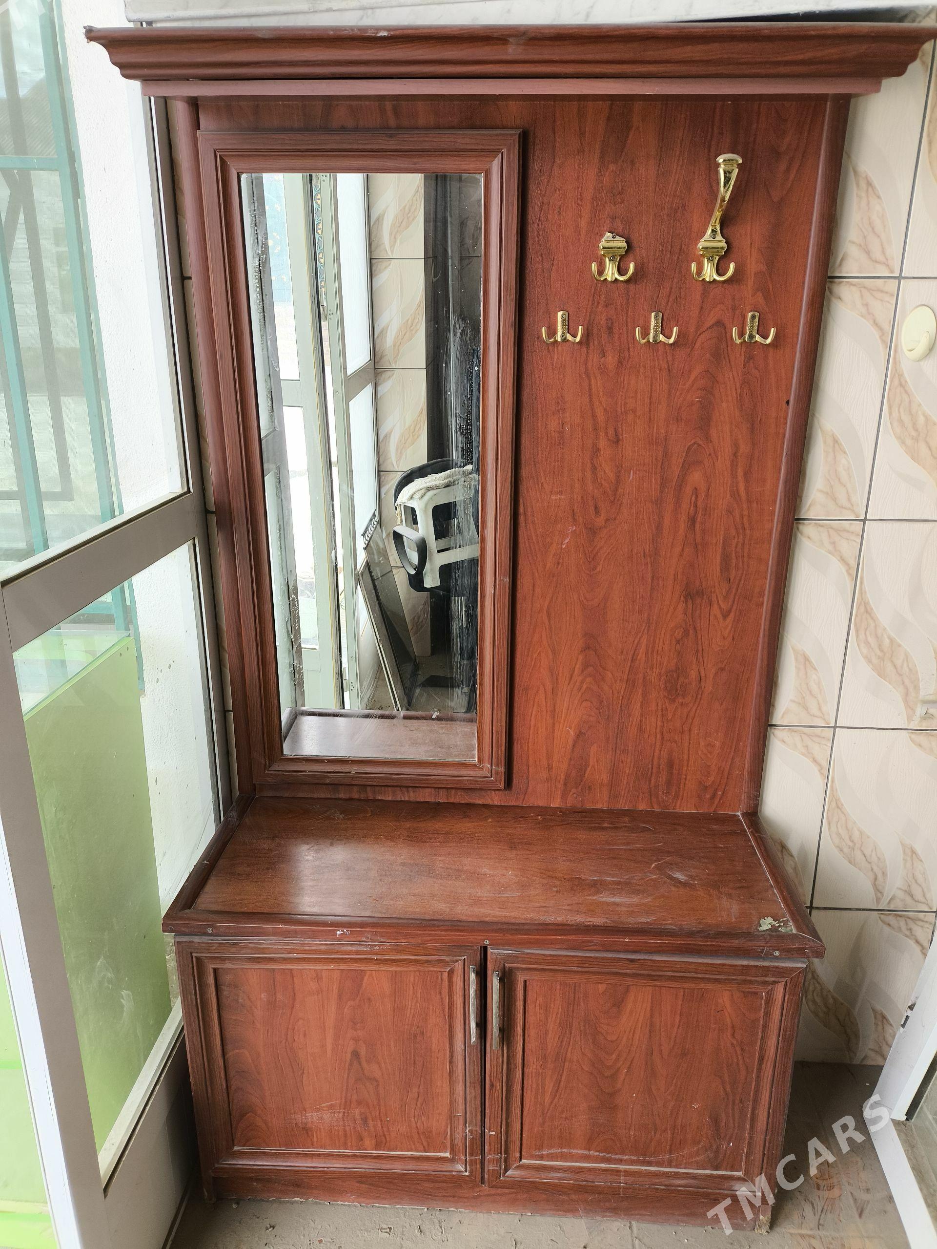 prihoşka şkaf - Balkanabat - img 1