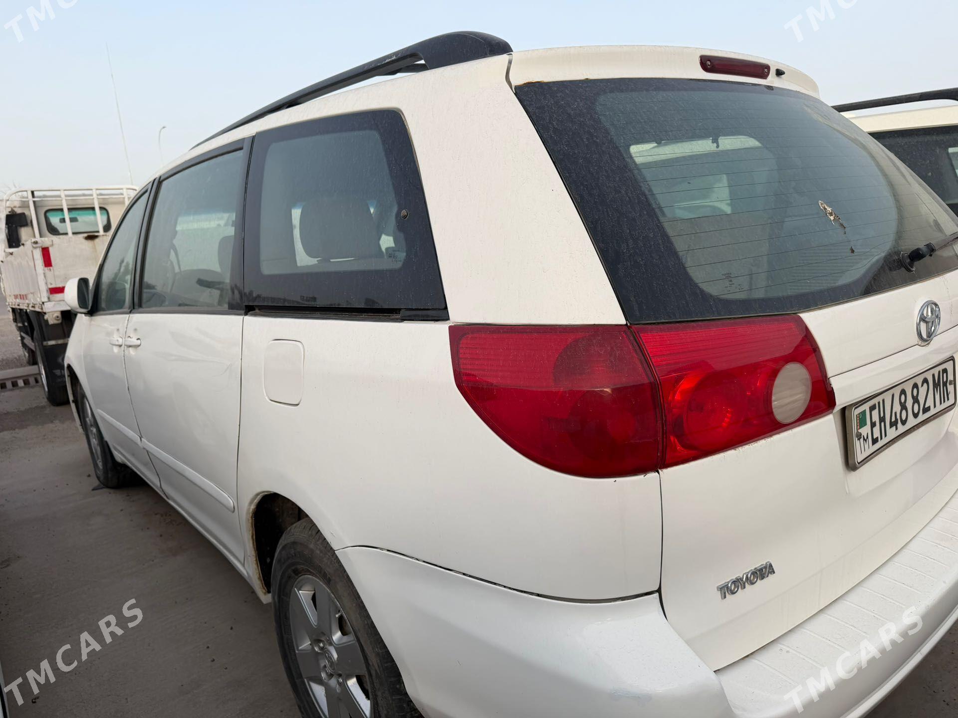 Toyota Sienna 2006 - 220 000 TMT - Mary - img 1