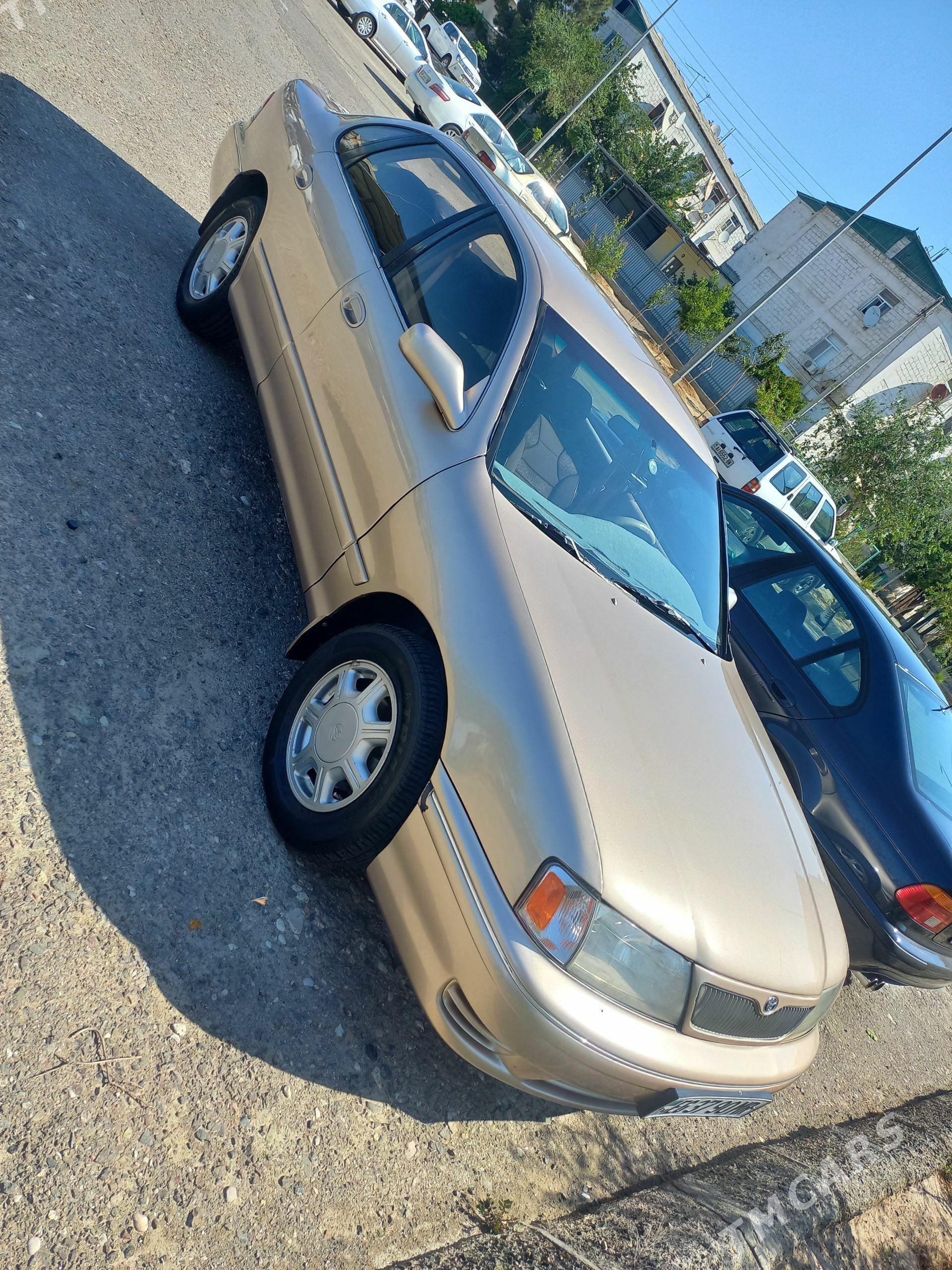 Toyota Avalon 1996 - 125 000 TMT - Türkmenbaşy - img 1