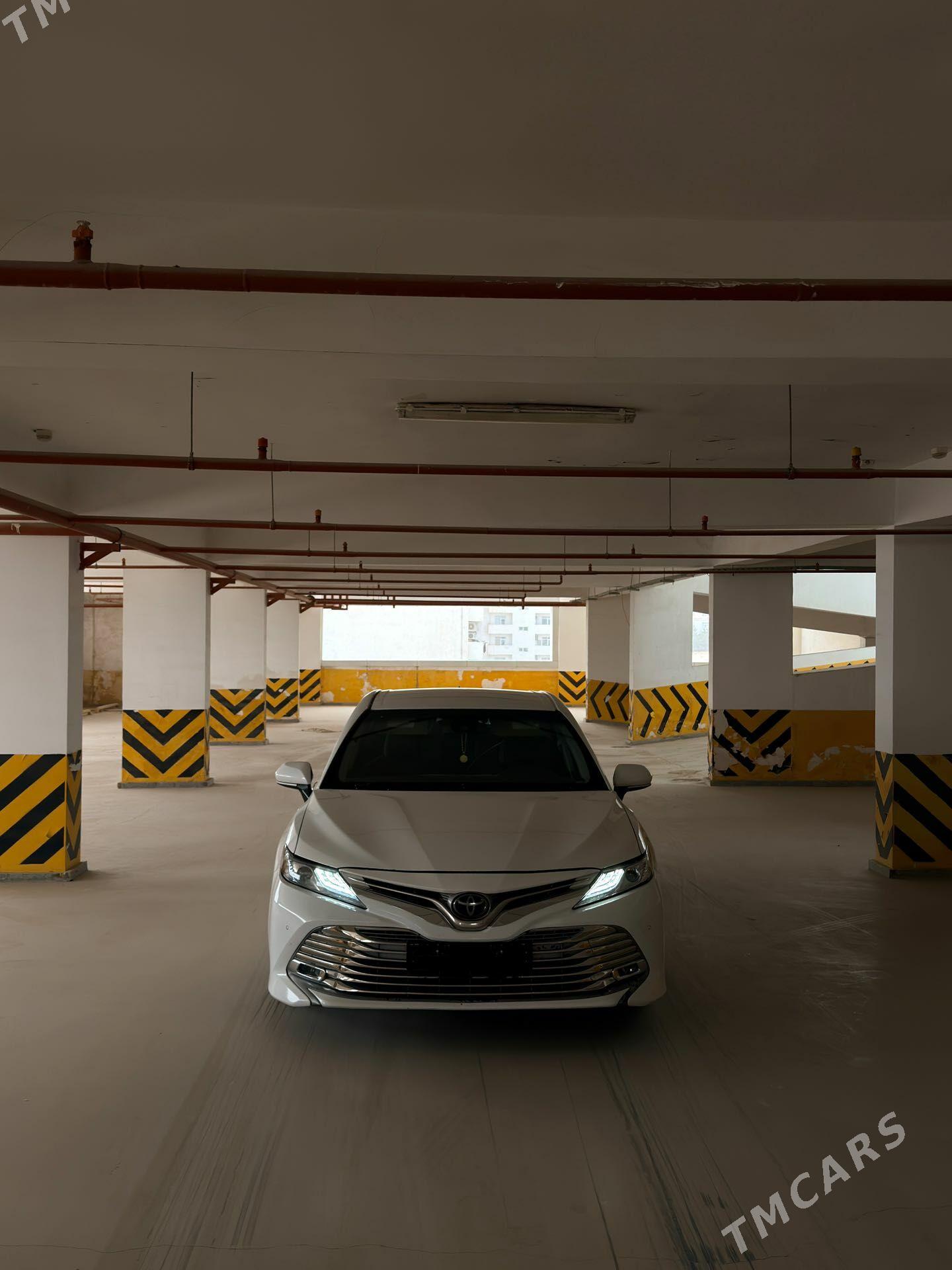 Toyota Camry 2020 - 320 000 TMT - Ашхабад - img 1