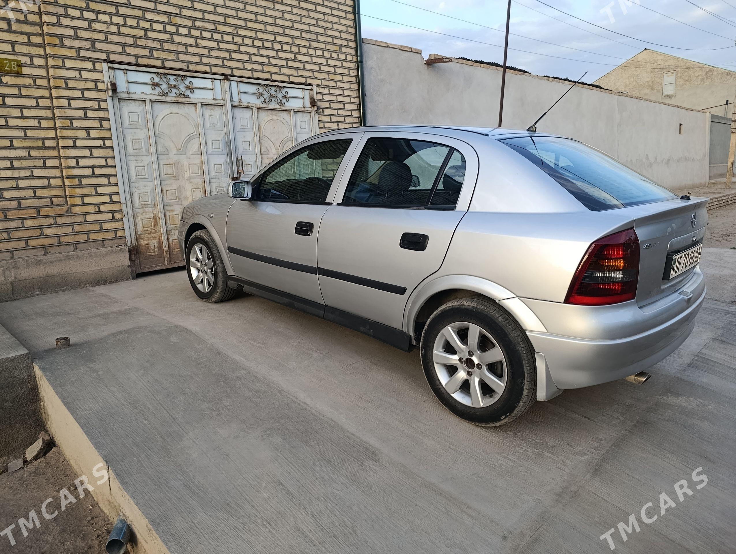 Opel Astra 2003 - 95 000 TMT - Дашогуз - img 1