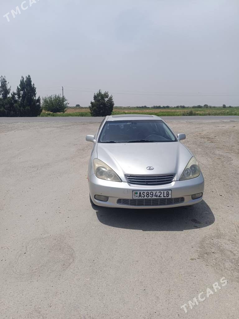 Lexus ES 300 2002 - 220 000 TMT - Гарабекевюл - img 1