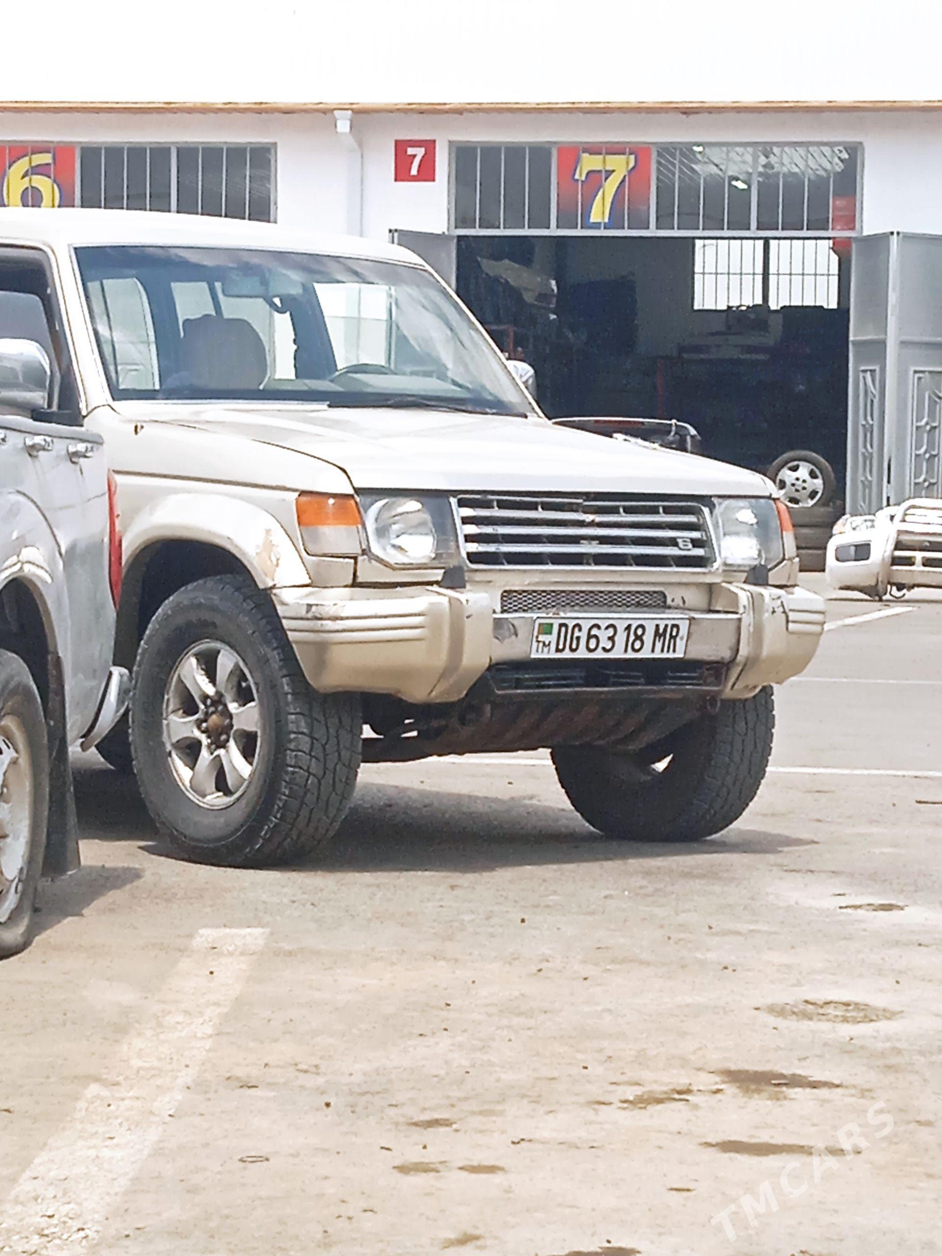 Mitsubishi Pajero 1993 - 49 000 TMT - Mary - img 1