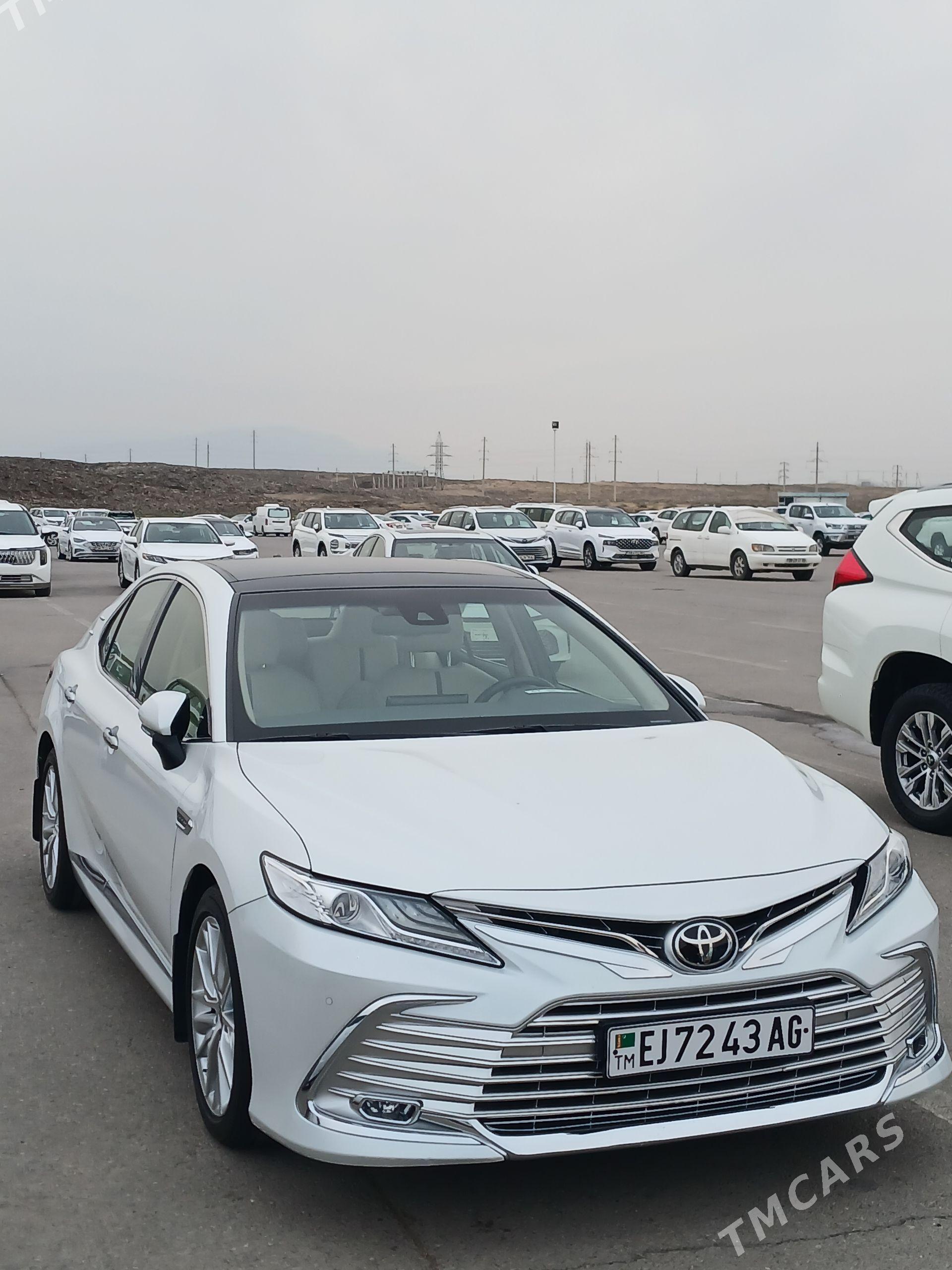 Toyota Camry 2021 - 595 000 TMT - Ашхабад - img 1