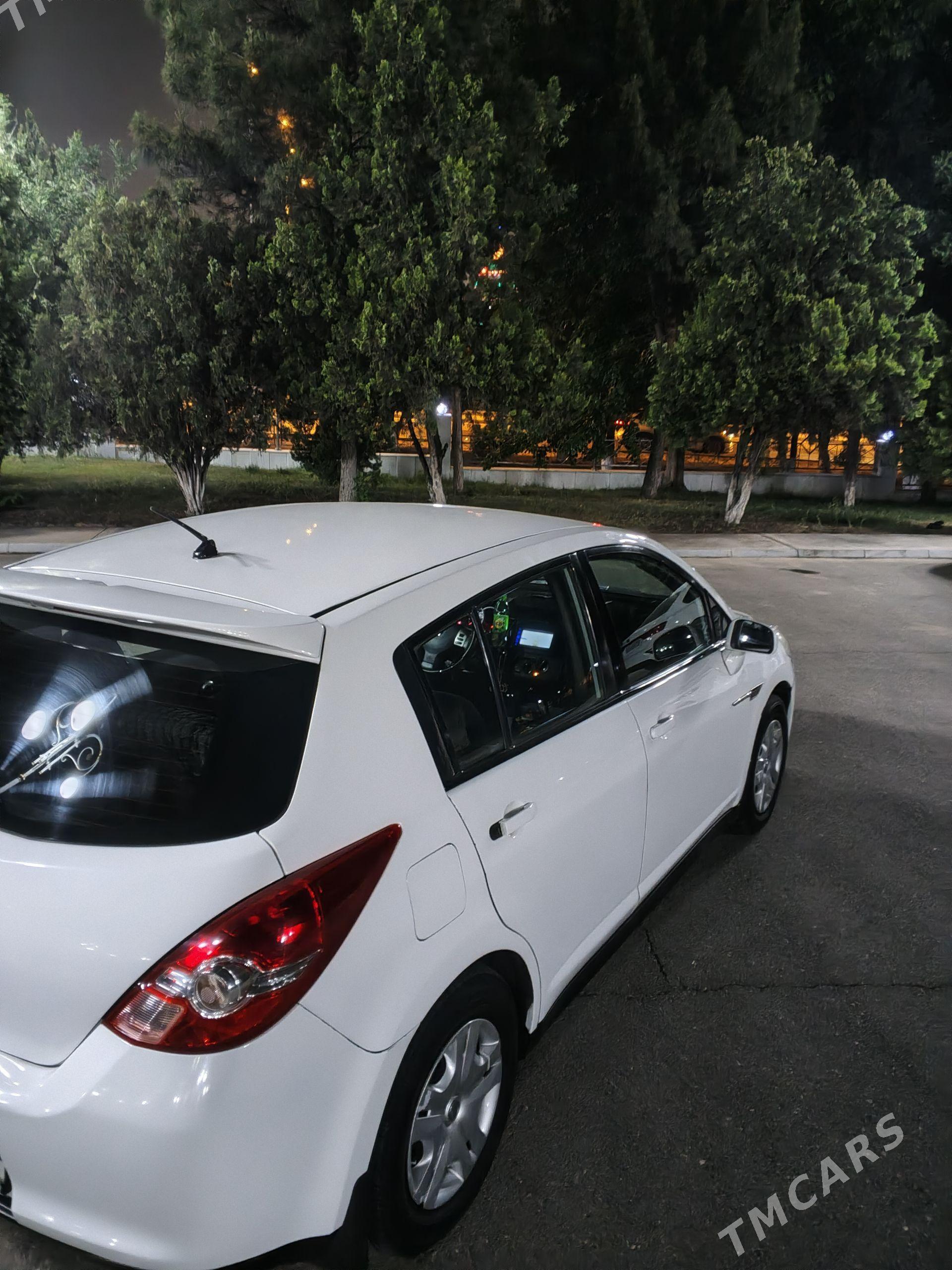 Nissan Versa 2010 - 145 000 TMT - Ашхабад - img 1