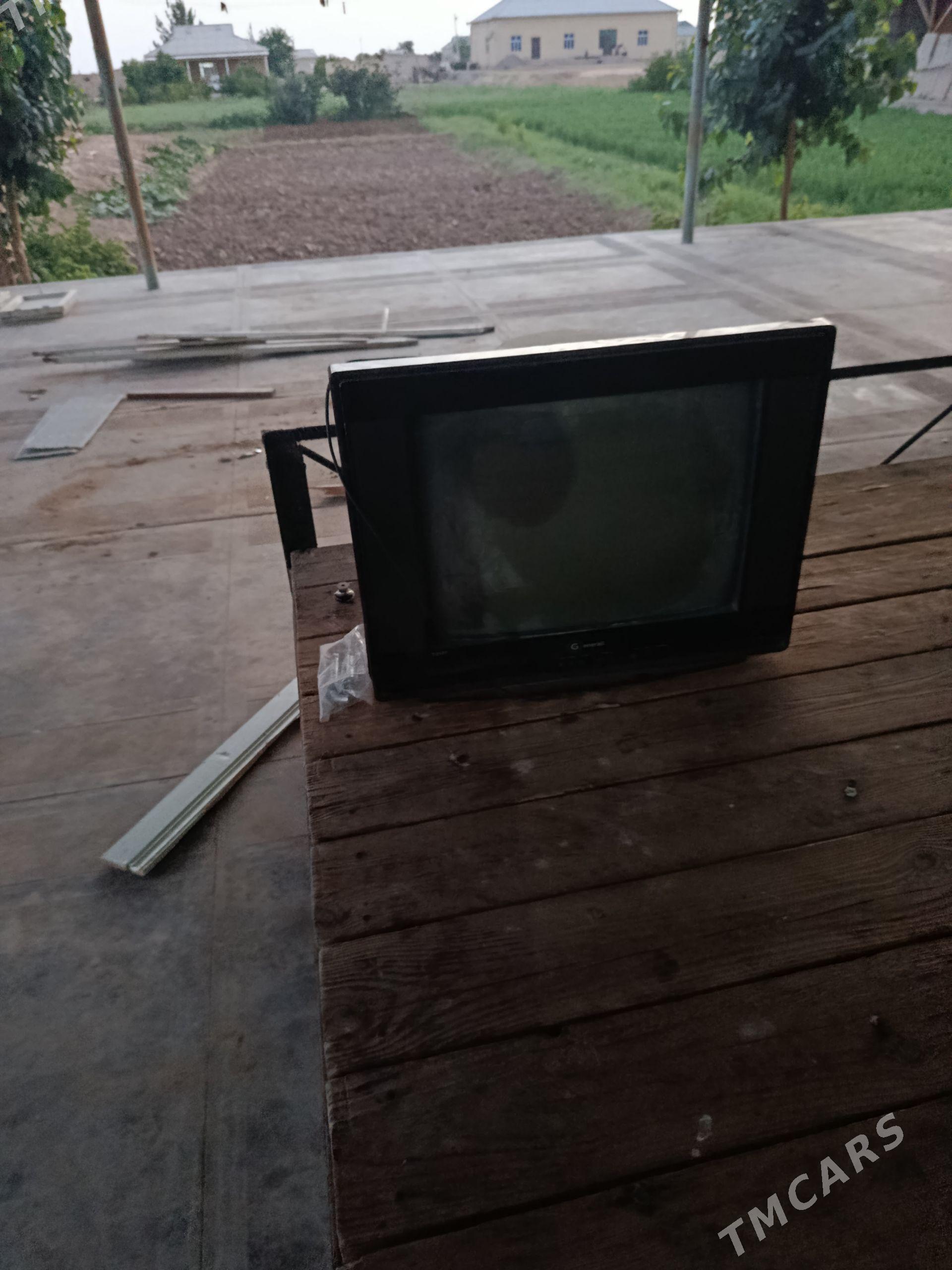 telewizor - Векильбазар - img 1