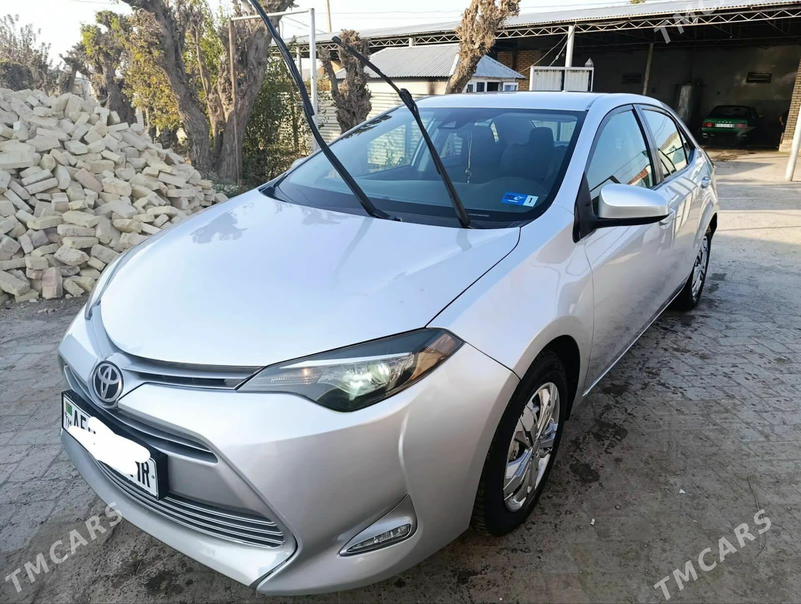 Toyota Corolla 2018 - 180 000 TMT - Мары - img 1