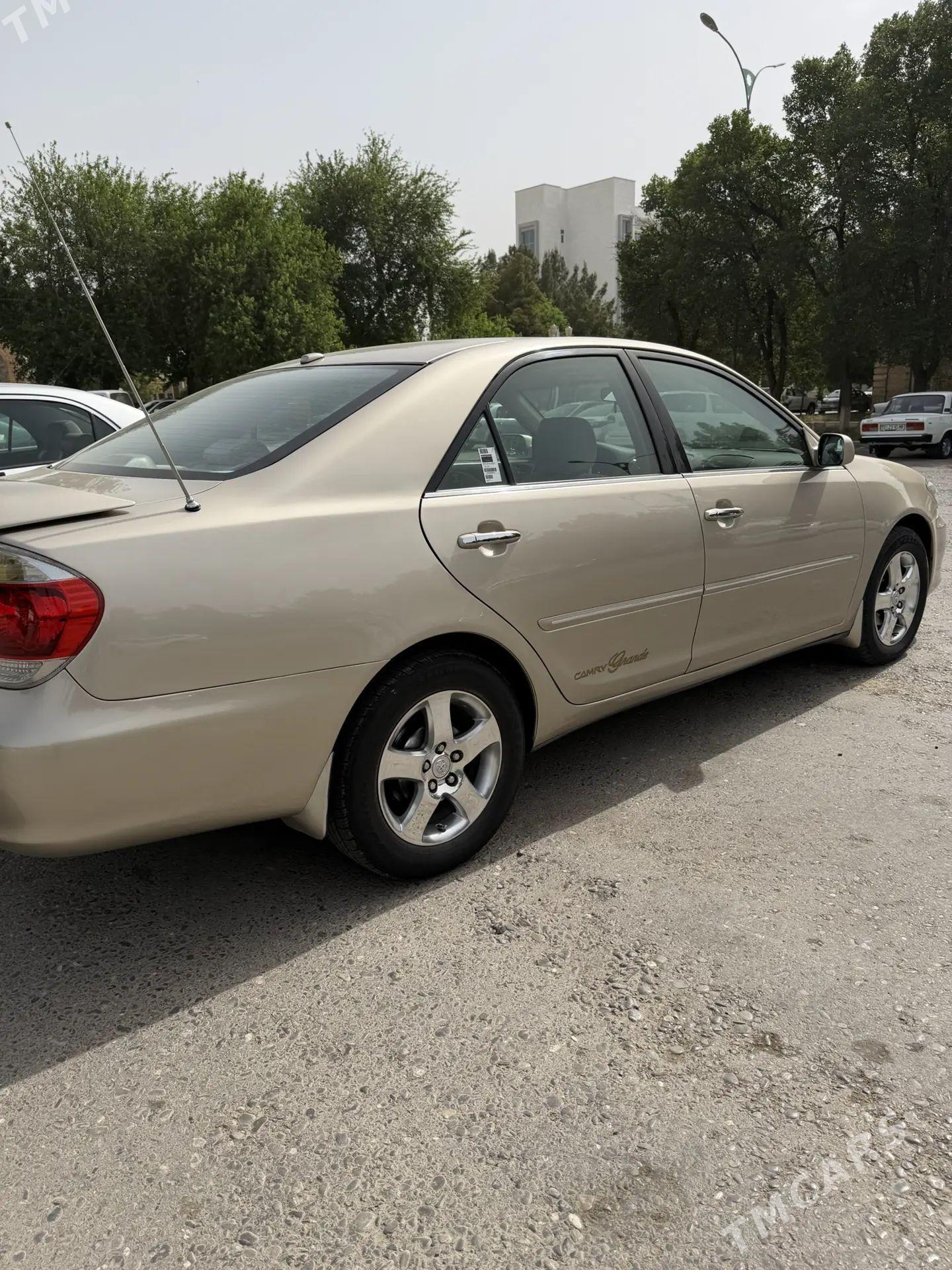 Toyota Camry 2005 - 185 000 TMT - Мары - img 1
