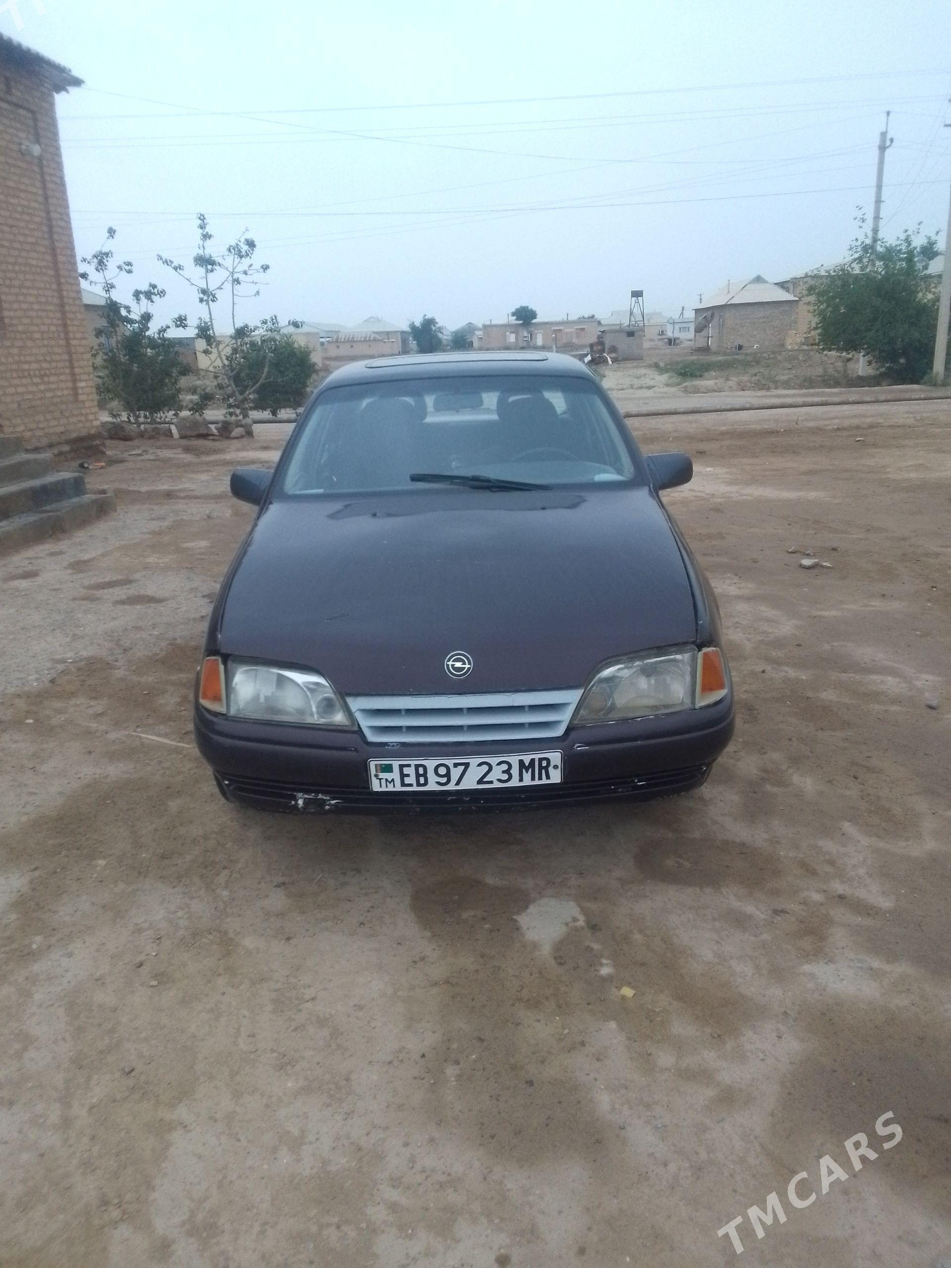 Opel Omega 1990 - 18 000 TMT - Mary - img 1