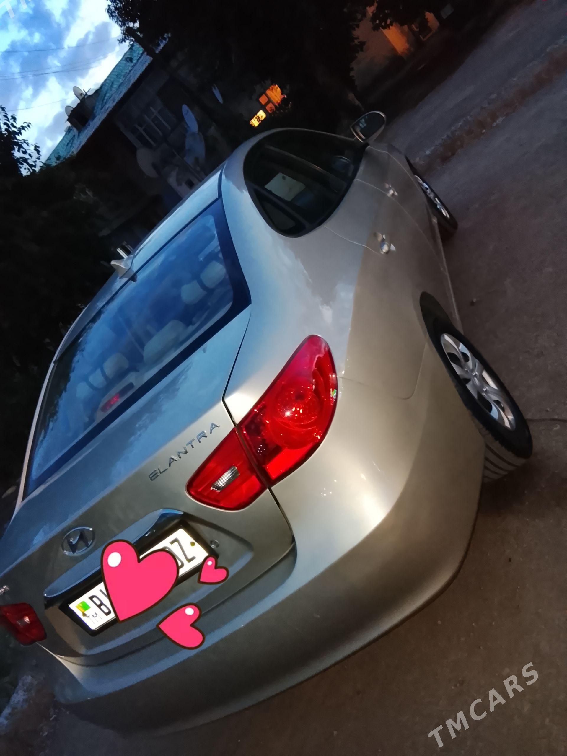 Hyundai Elantra 2010 - 190 000 TMT - Дашогуз - img 1