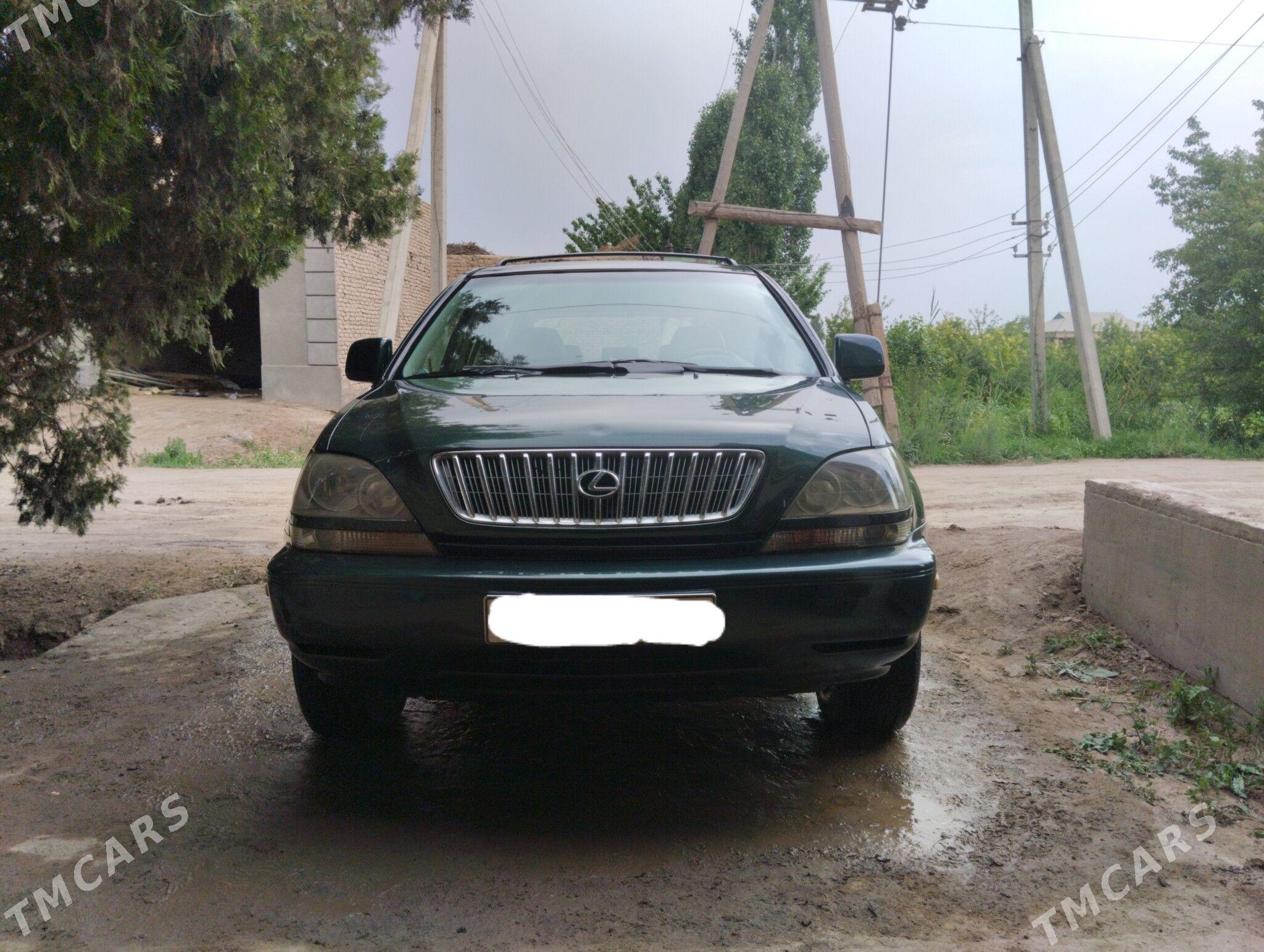 Lexus RX 300 1999 - 250 000 TMT - Гурбансолтан Едже - img 1