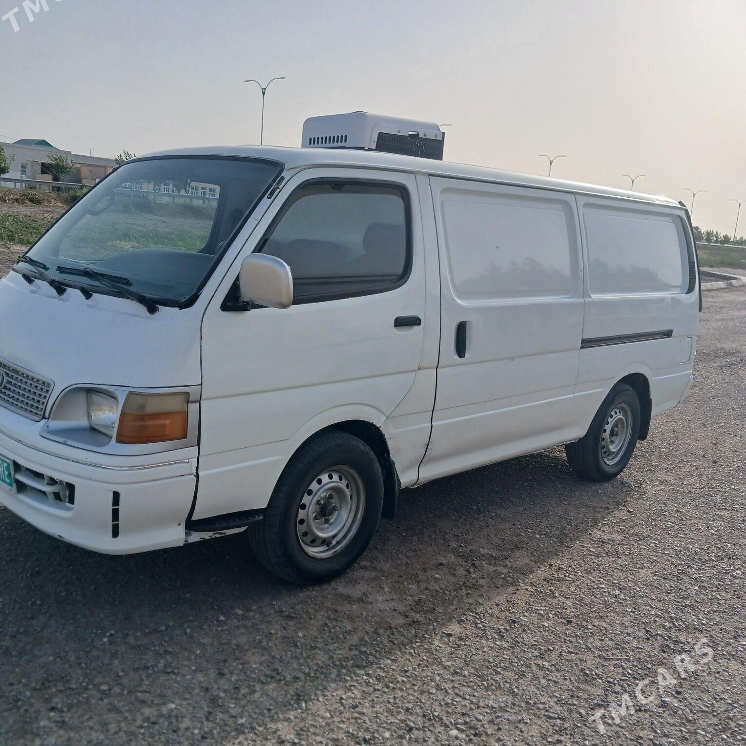 Toyota Hiace 2000 - 130 000 TMT - Murgap - img 1