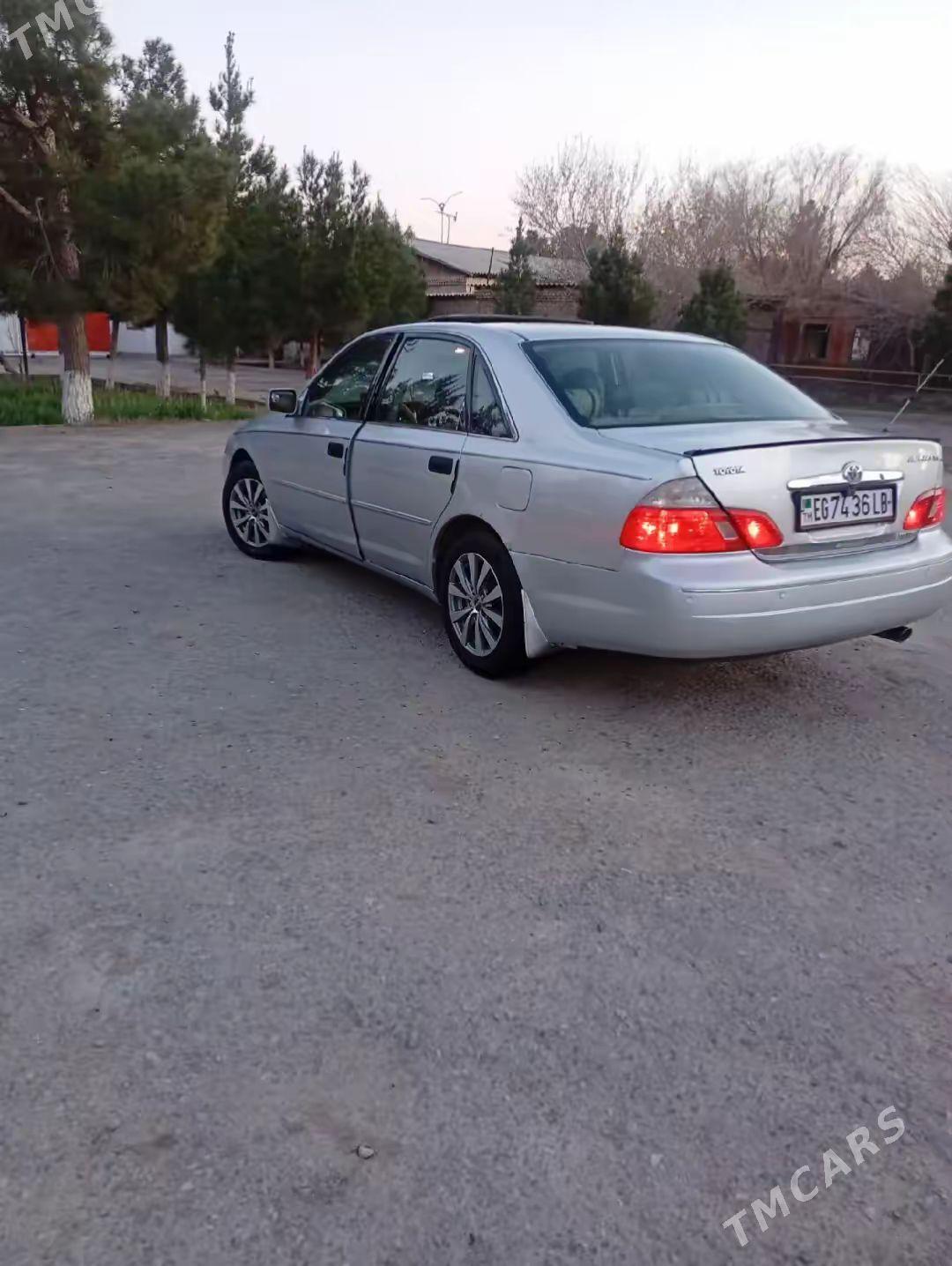 Toyota Avalon 2004 - 195 000 TMT - Фарап - img 1