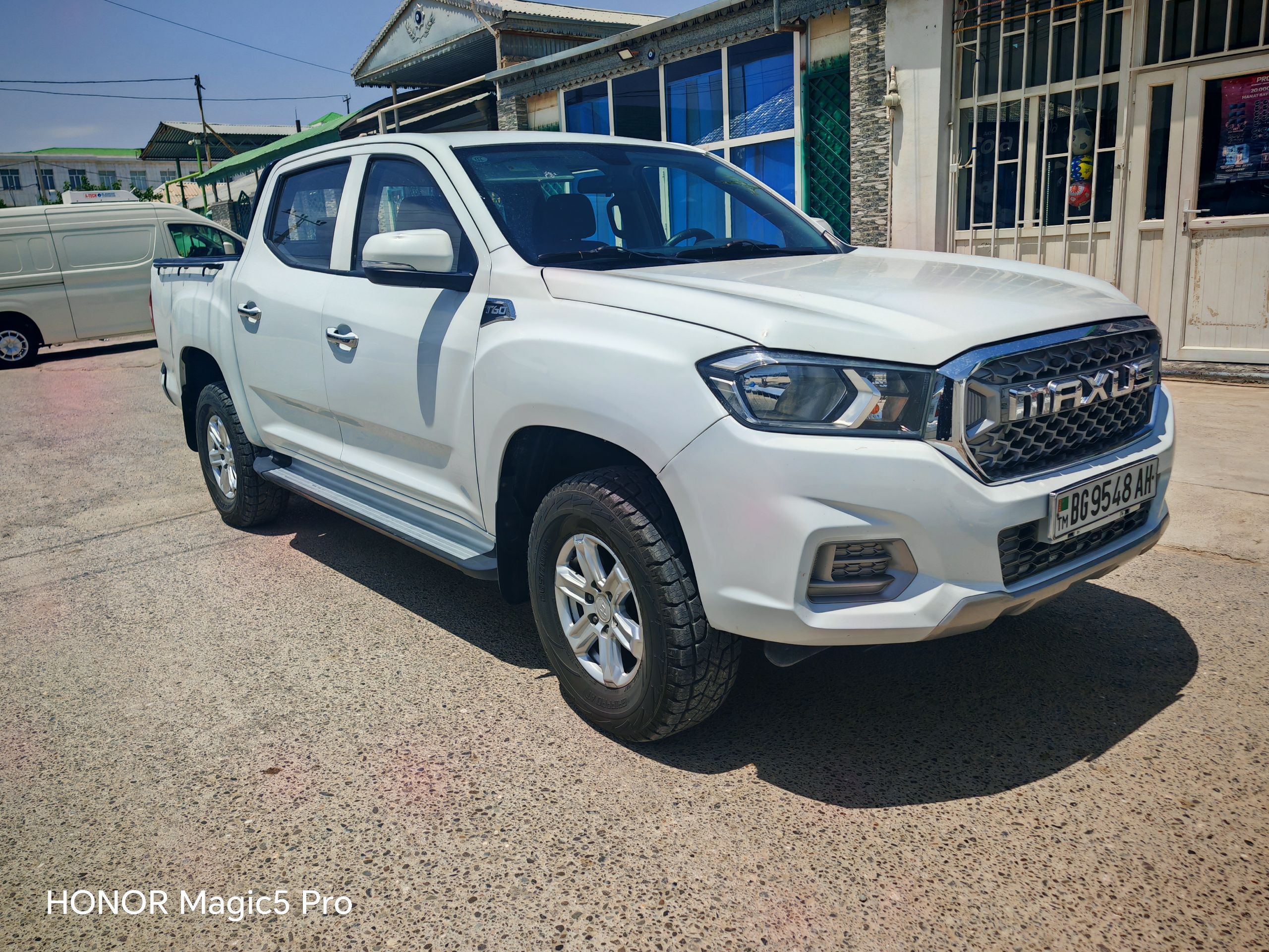 Mitsubishi L200 2018 - 290 000 TMT - Änew - img 1