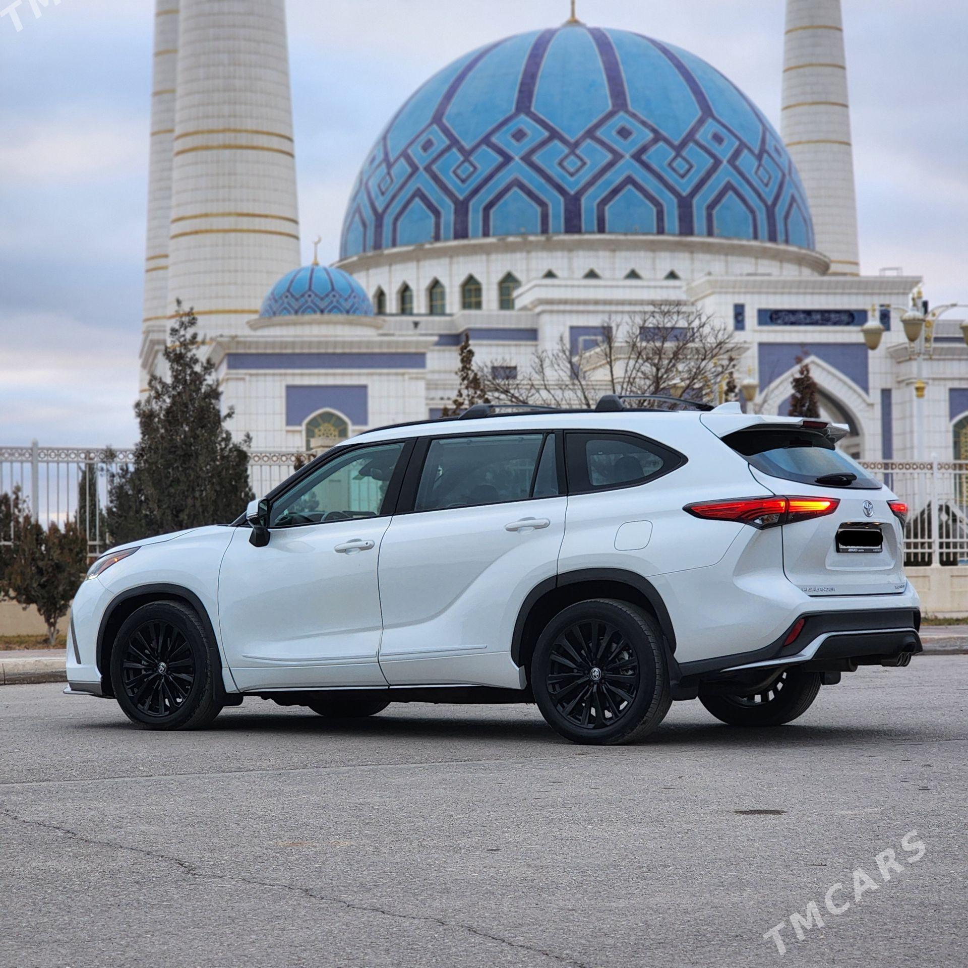 Toyota Highlander 2023 - 600 000 TMT - Дашогуз - img 1
