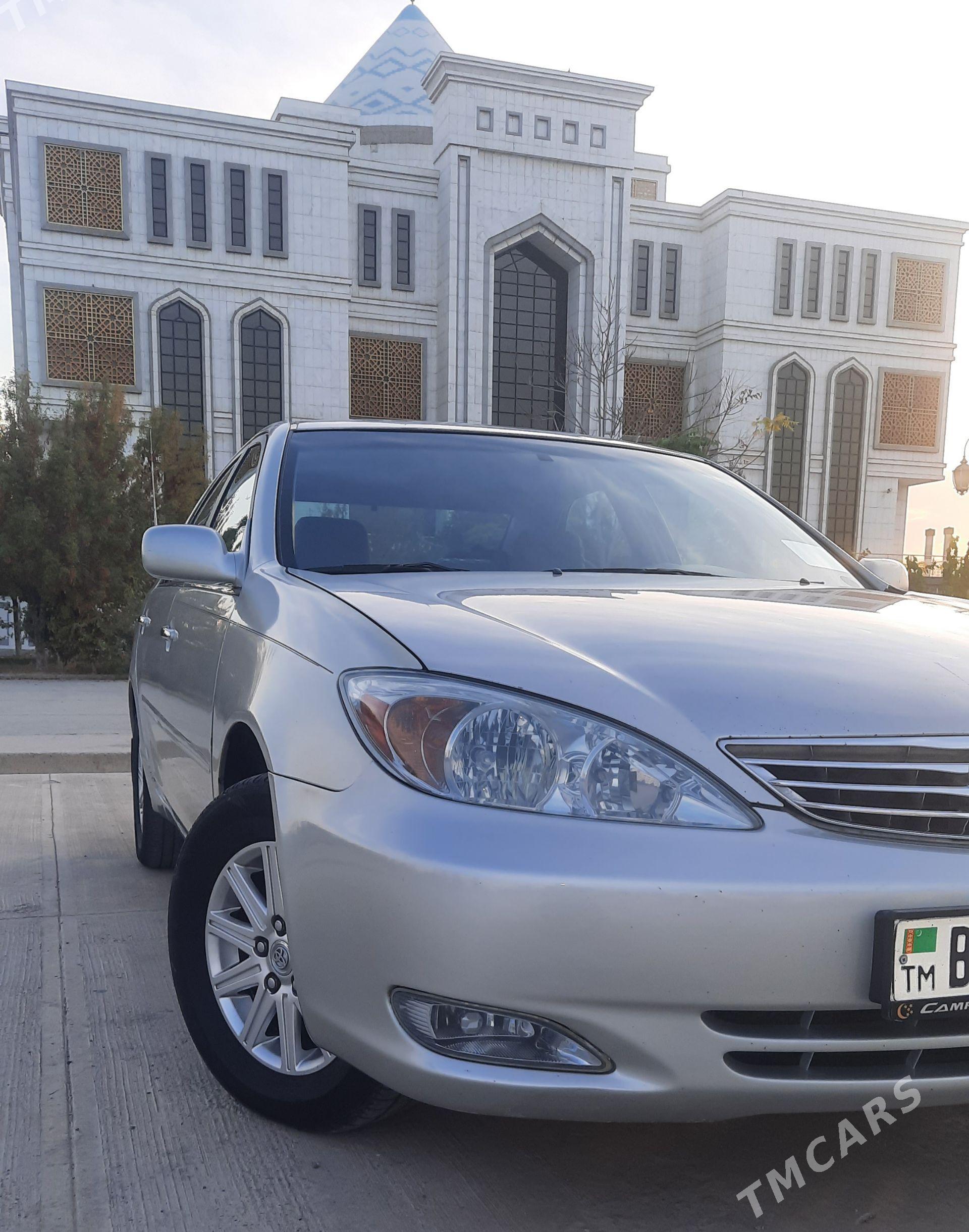 Toyota Camry 2004 - 205 000 TMT - Гурбансолтан Едже - img 1