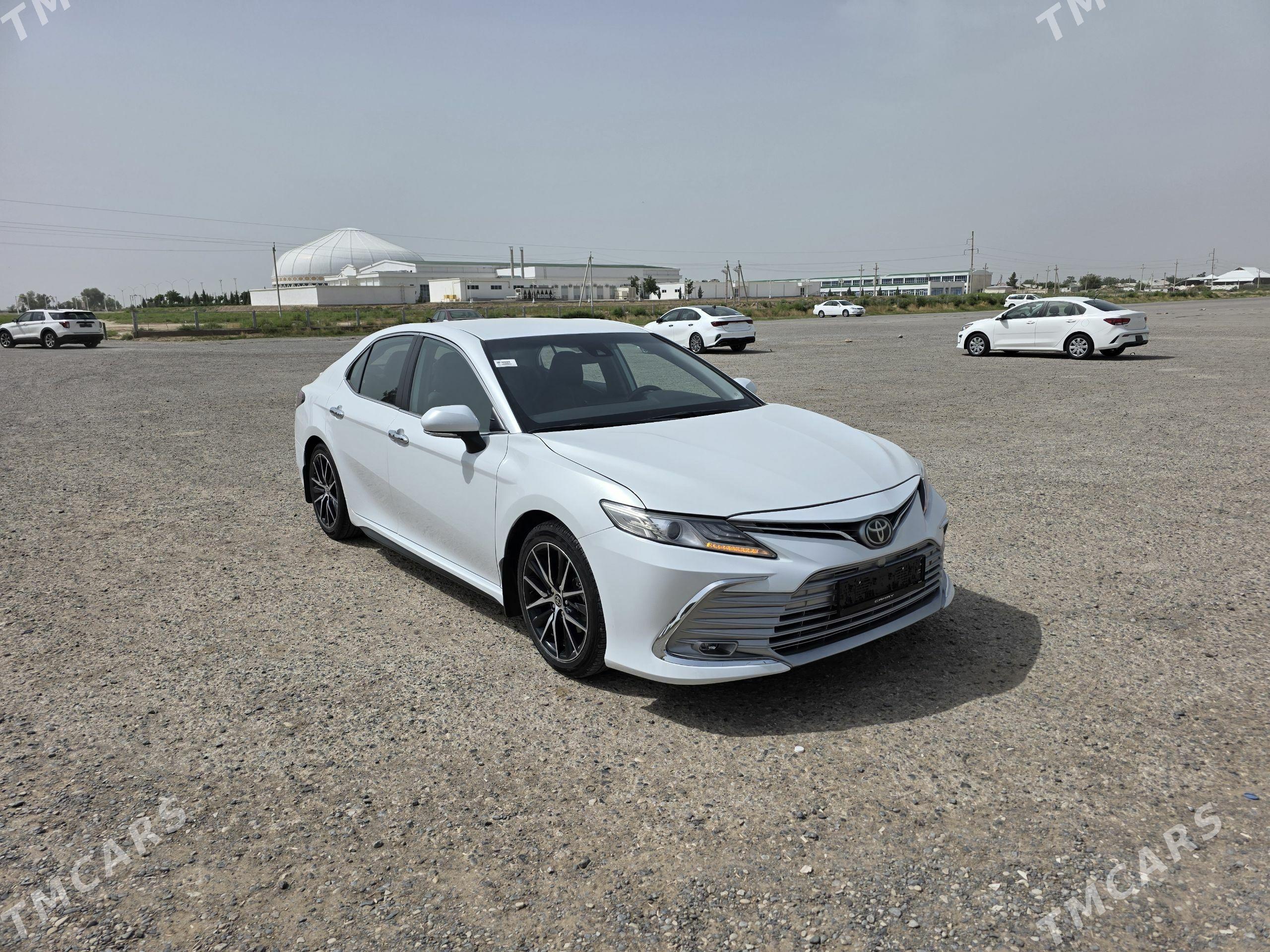 Toyota Camry 2023 - 315 000 TMT - Мары - img 1