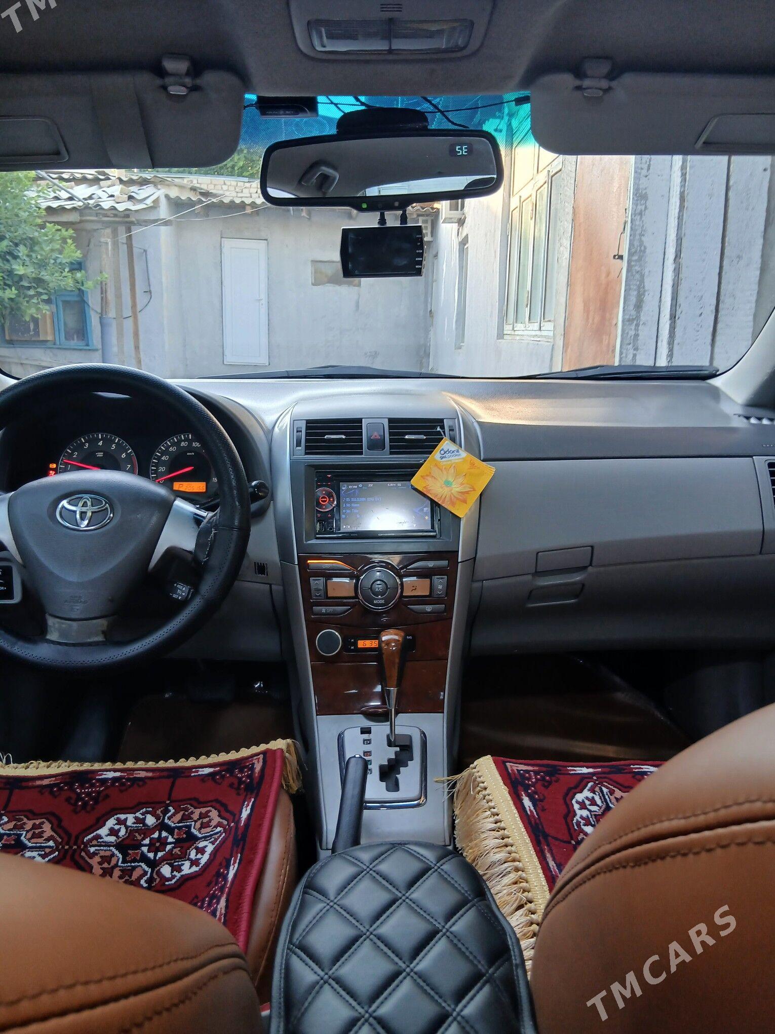 Toyota Corolla 2010 - 160 000 TMT - Aşgabat - img 1