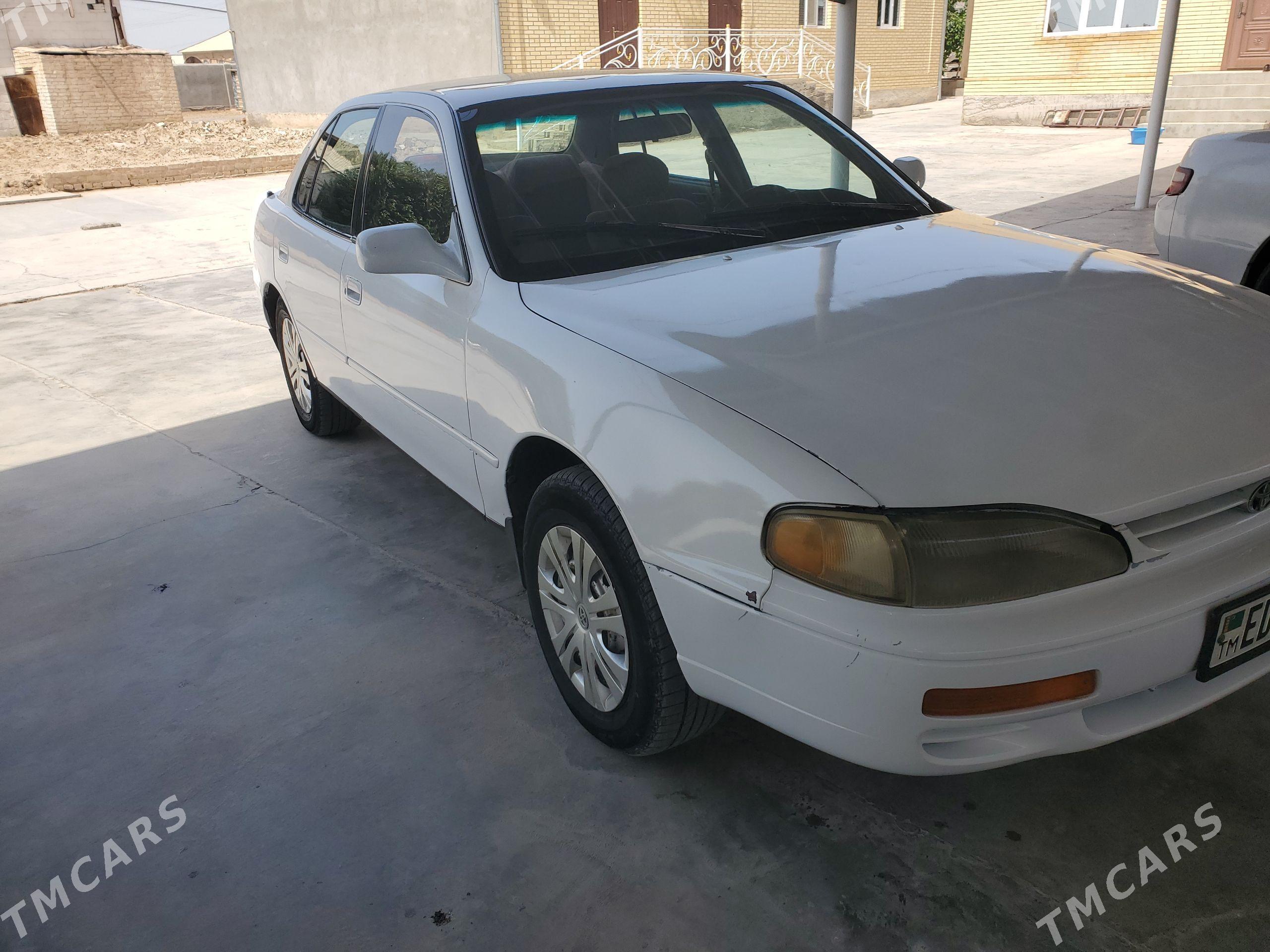 Toyota Camry 1996 - 110 000 TMT - Baýramaly - img 1