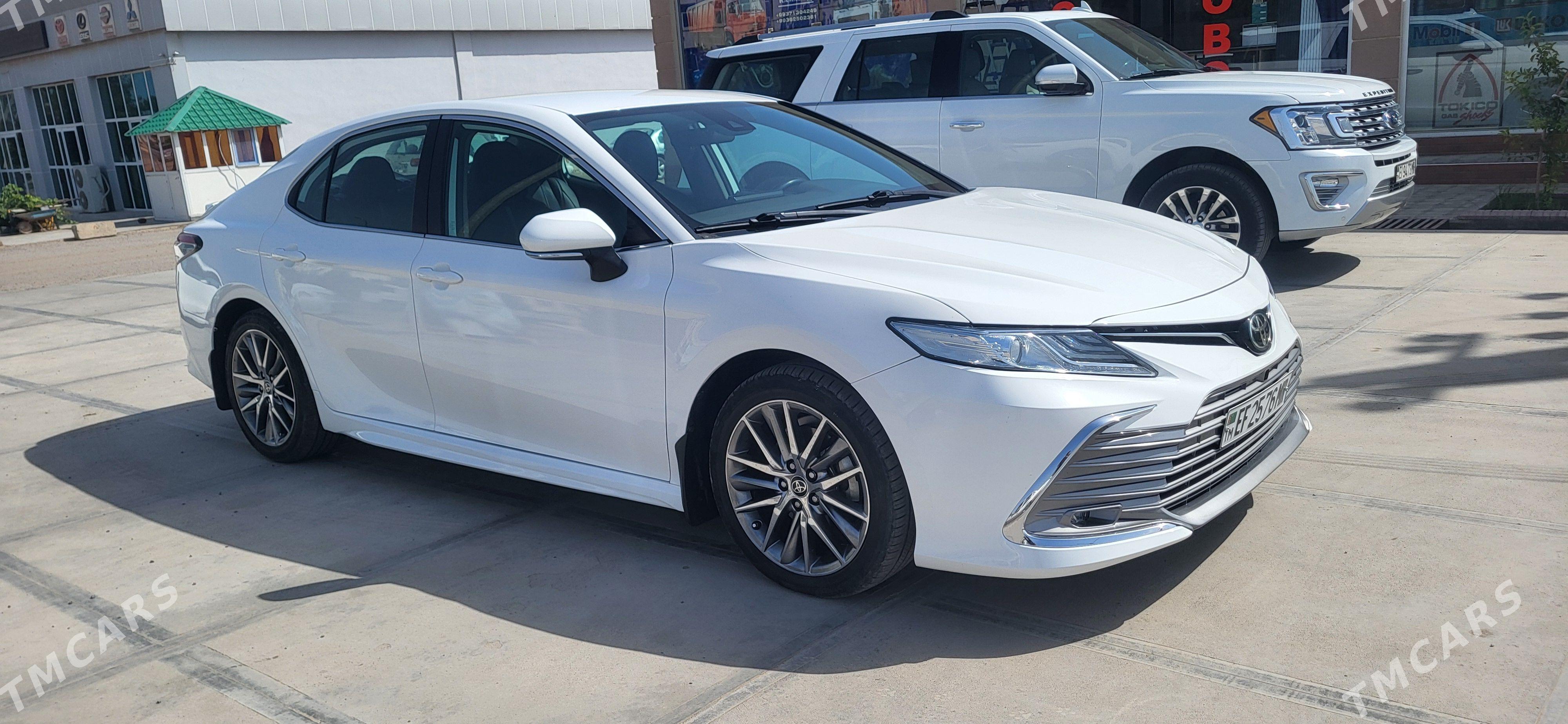 Toyota Camry 2023 - 340 000 TMT - Baýramaly - img 1