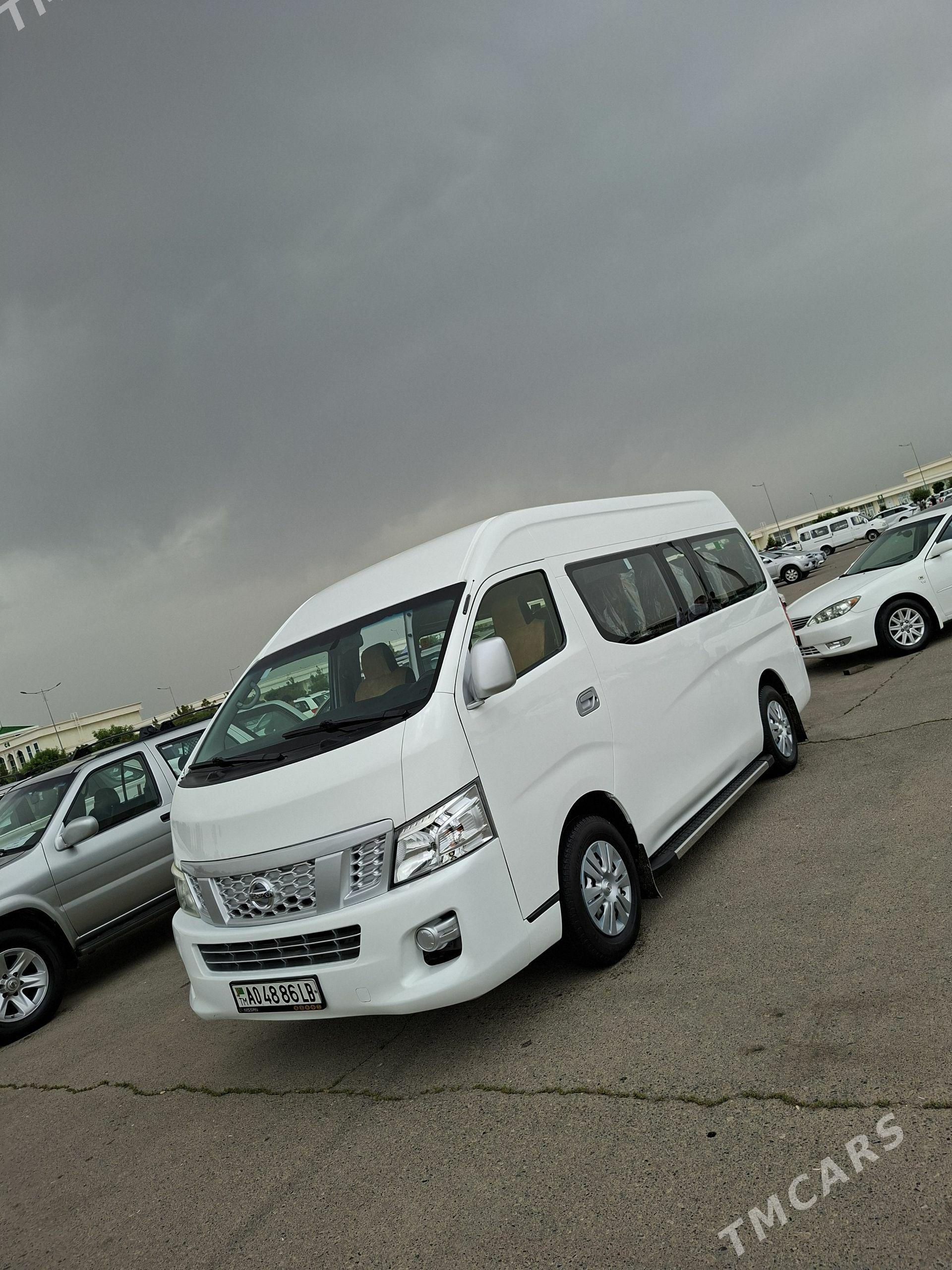 Nissan NV3500 2017 - 500 000 TMT - Türkmenabat - img 1