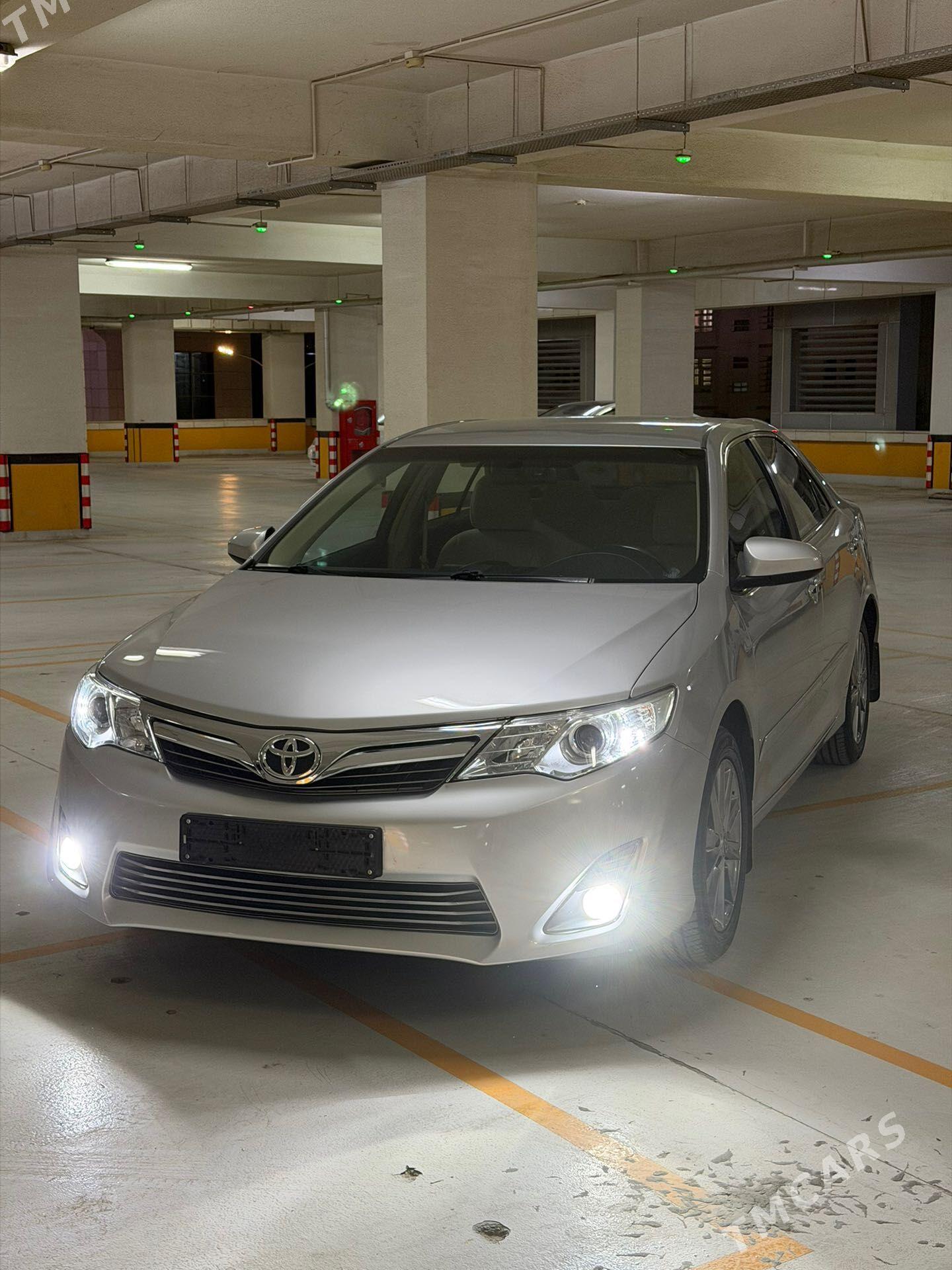 Toyota Camry 2013 - 270 000 TMT - Ашхабад - img 1