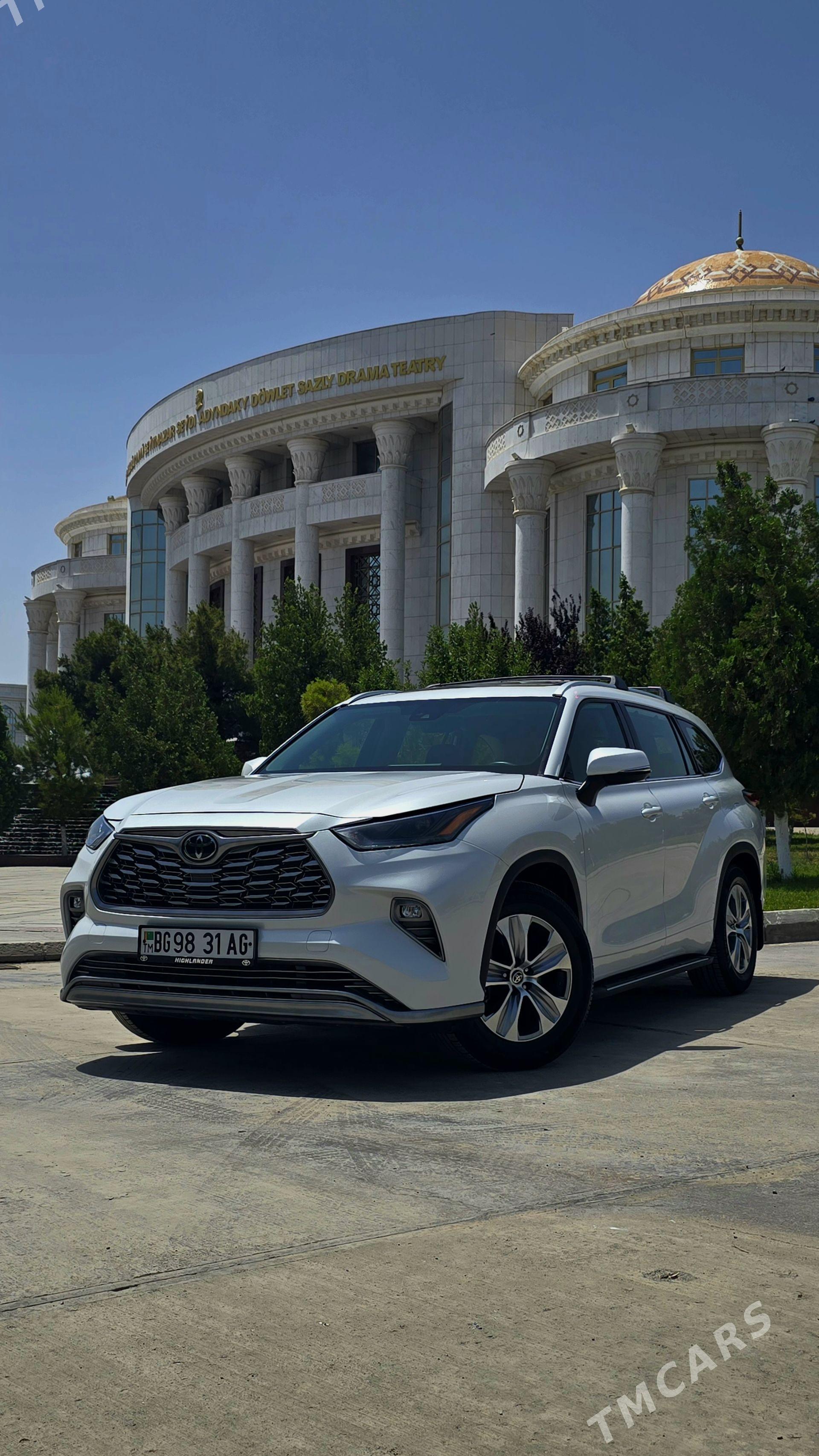 Toyota Highlander 2022 - 620 000 TMT - Туркменабат - img 1