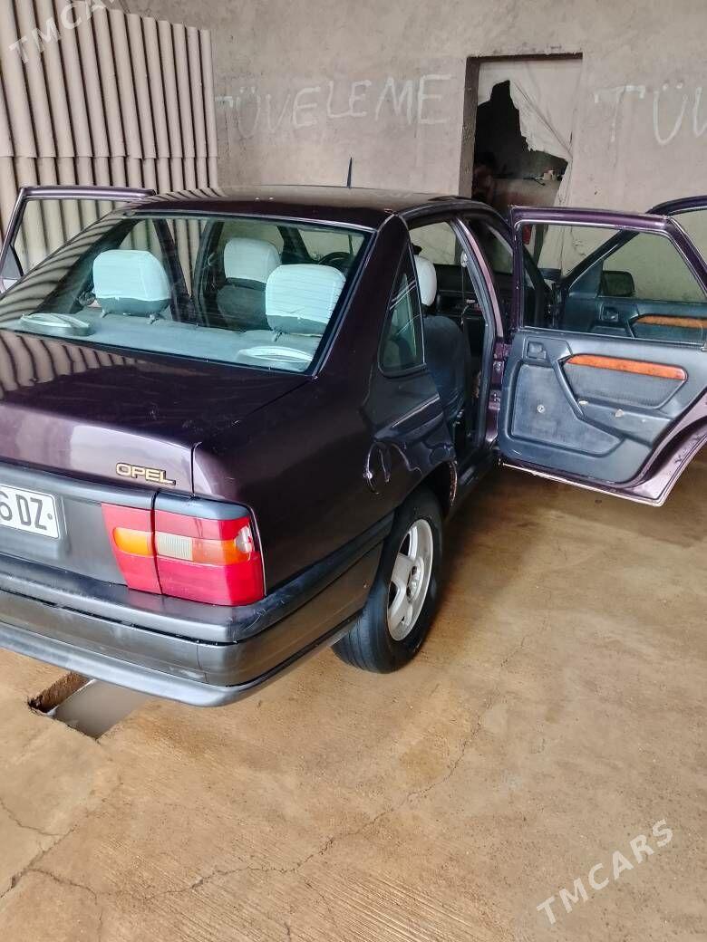Opel Vectra 1993 - 40 000 TMT - Boldumsaz - img 1