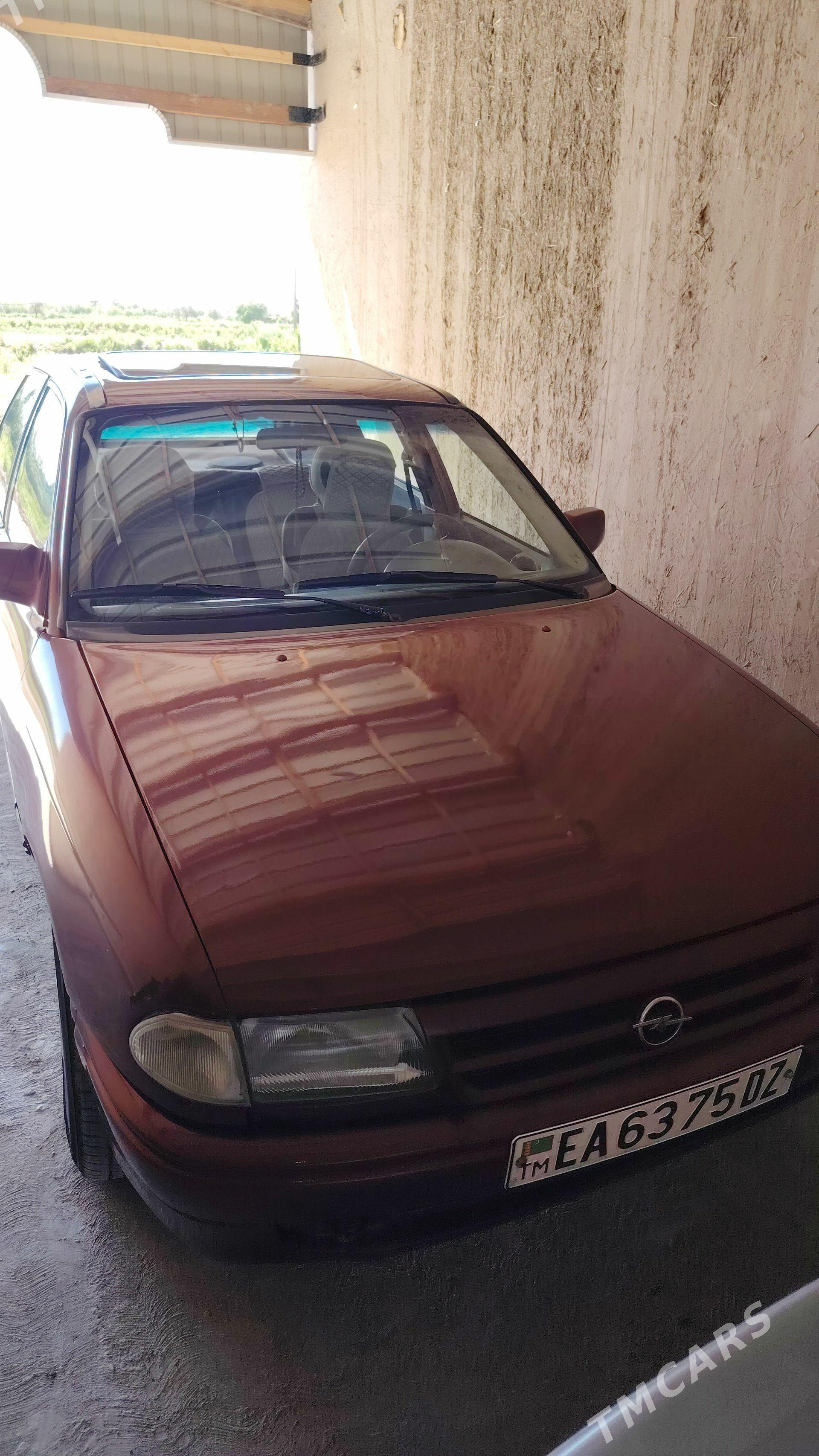 Opel Astra 1992 - 30 000 TMT - Кёнеургенч - img 1