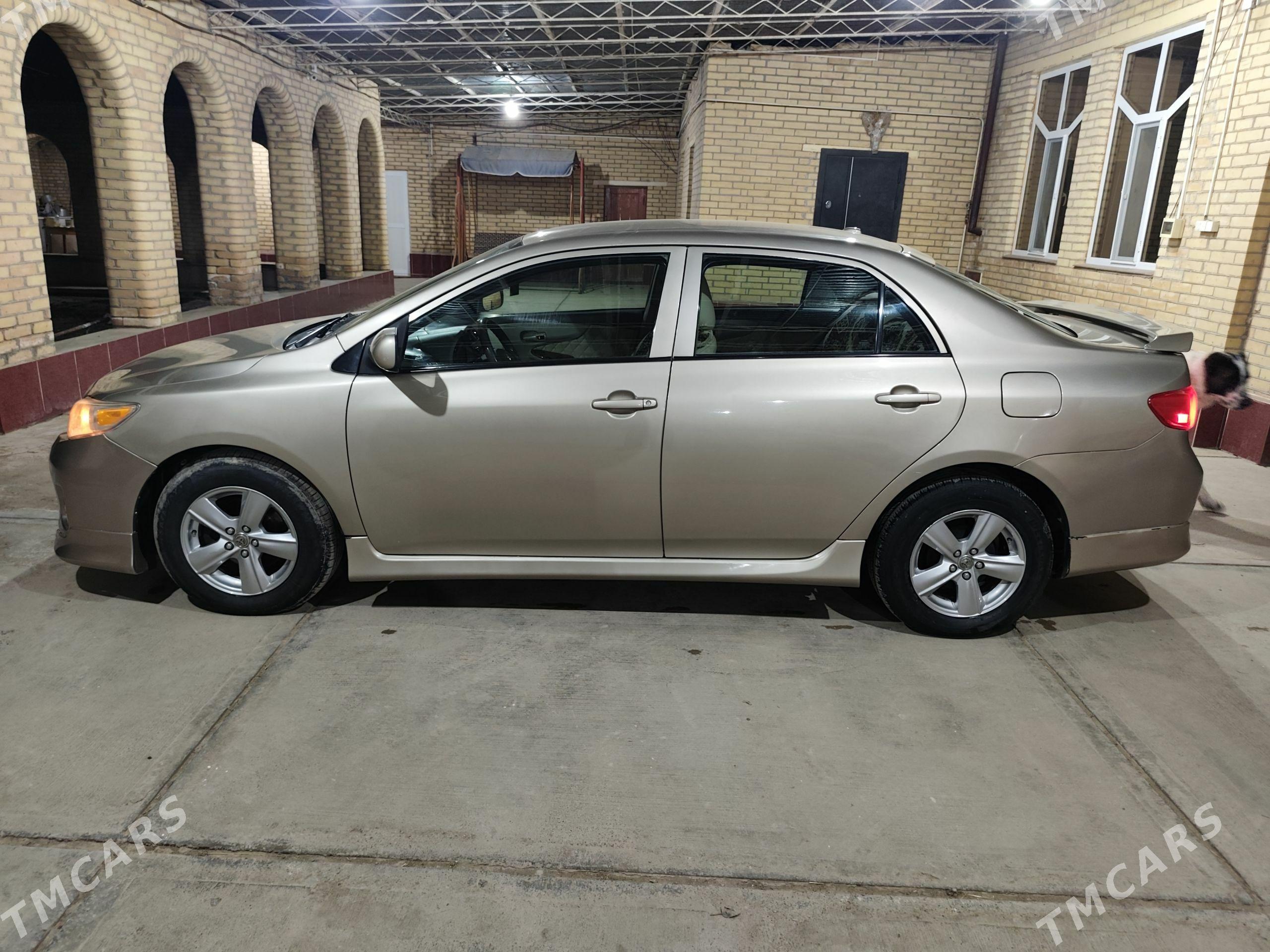 Toyota Corolla 2010 - 180 000 TMT - Саят - img 1