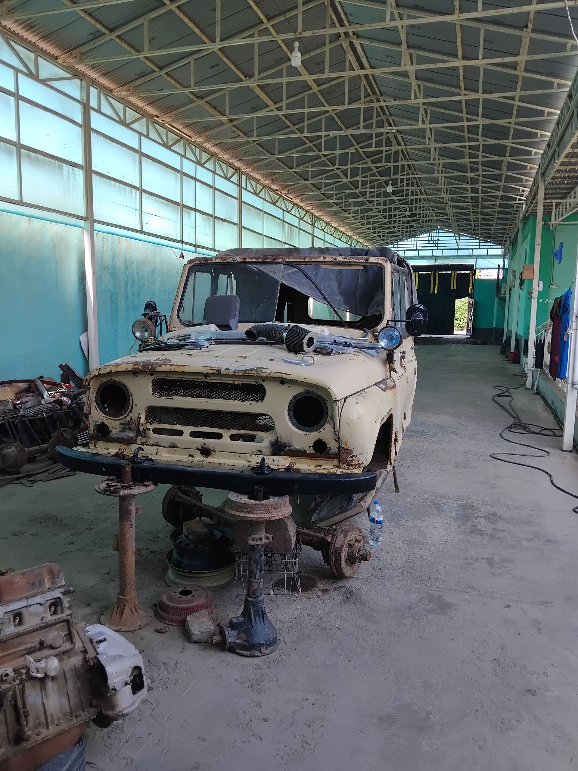 Uaz 69 Kuzwa 3 000 TMT - Sarahs - img 1