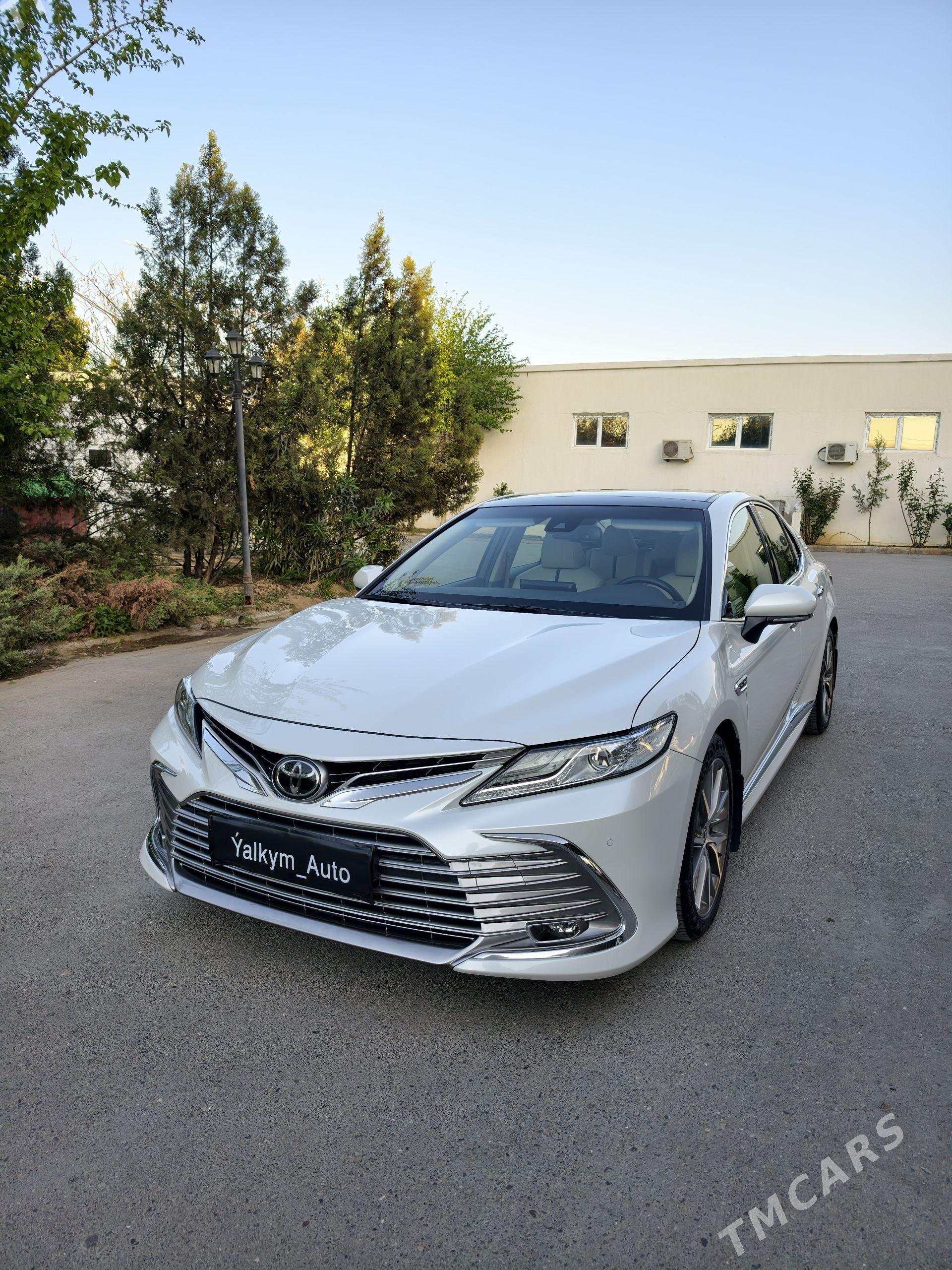 Toyota Camry 2022 - 615 000 TMT - Aşgabat - img 1