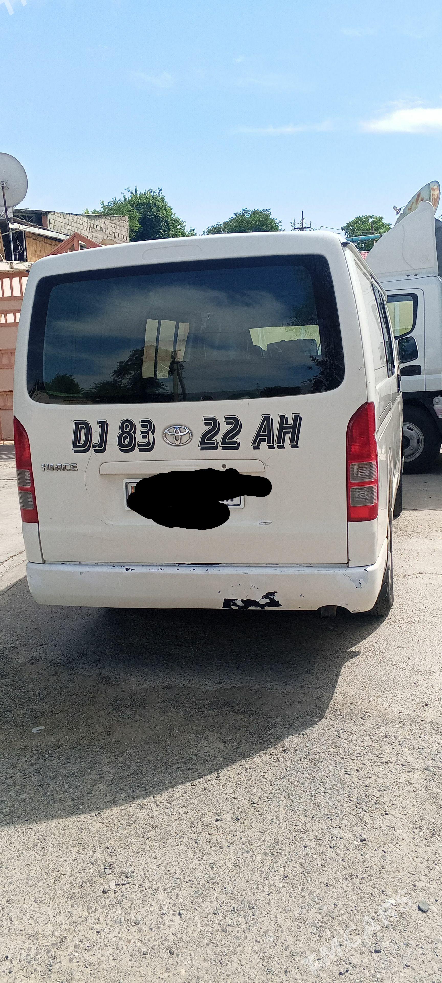 Toyota Hiace 2010 - 250 000 TMT - Hitrowka - img 1