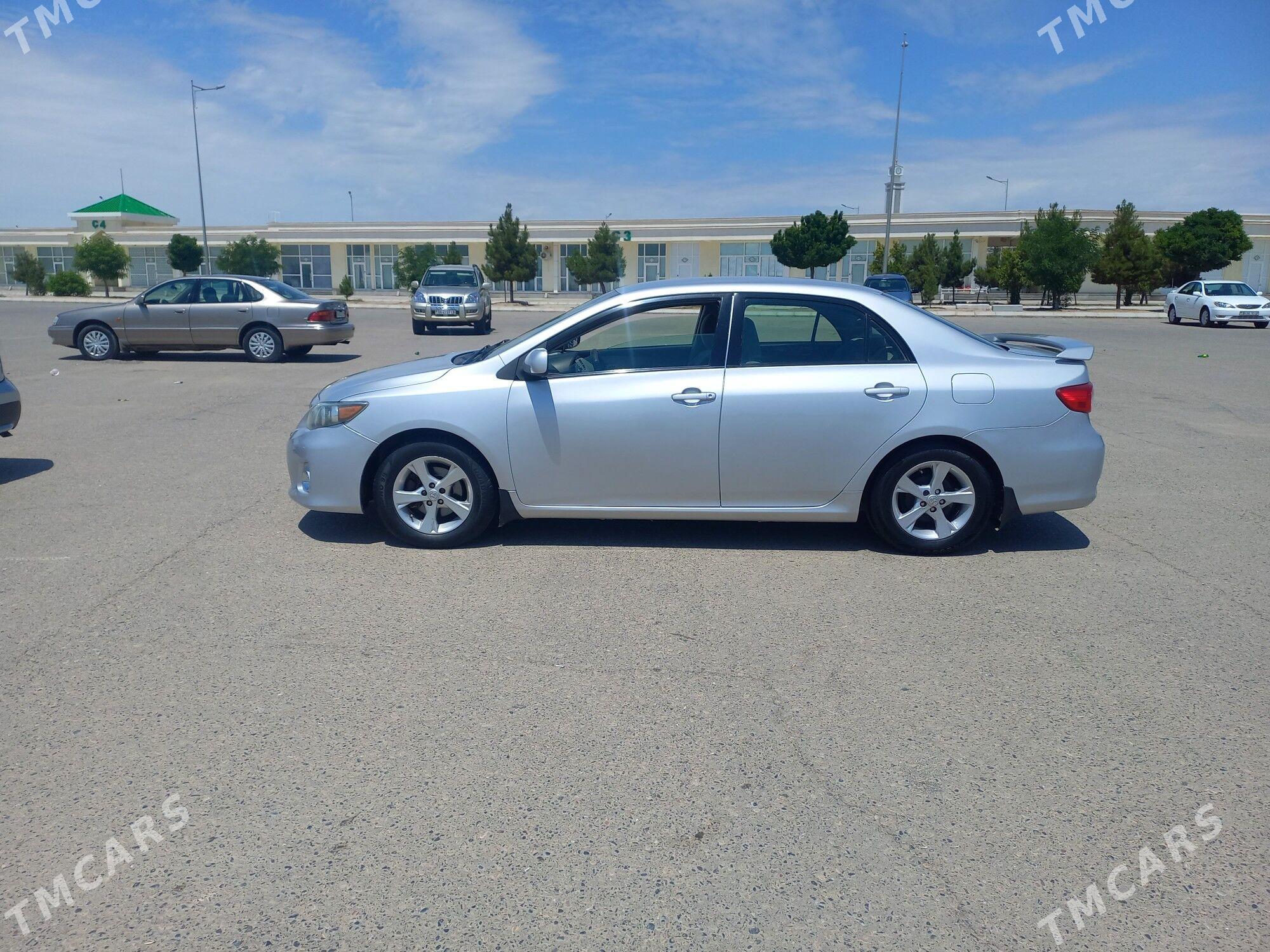 Toyota Corolla 2013 - 185 000 TMT - Туркменабат - img 1