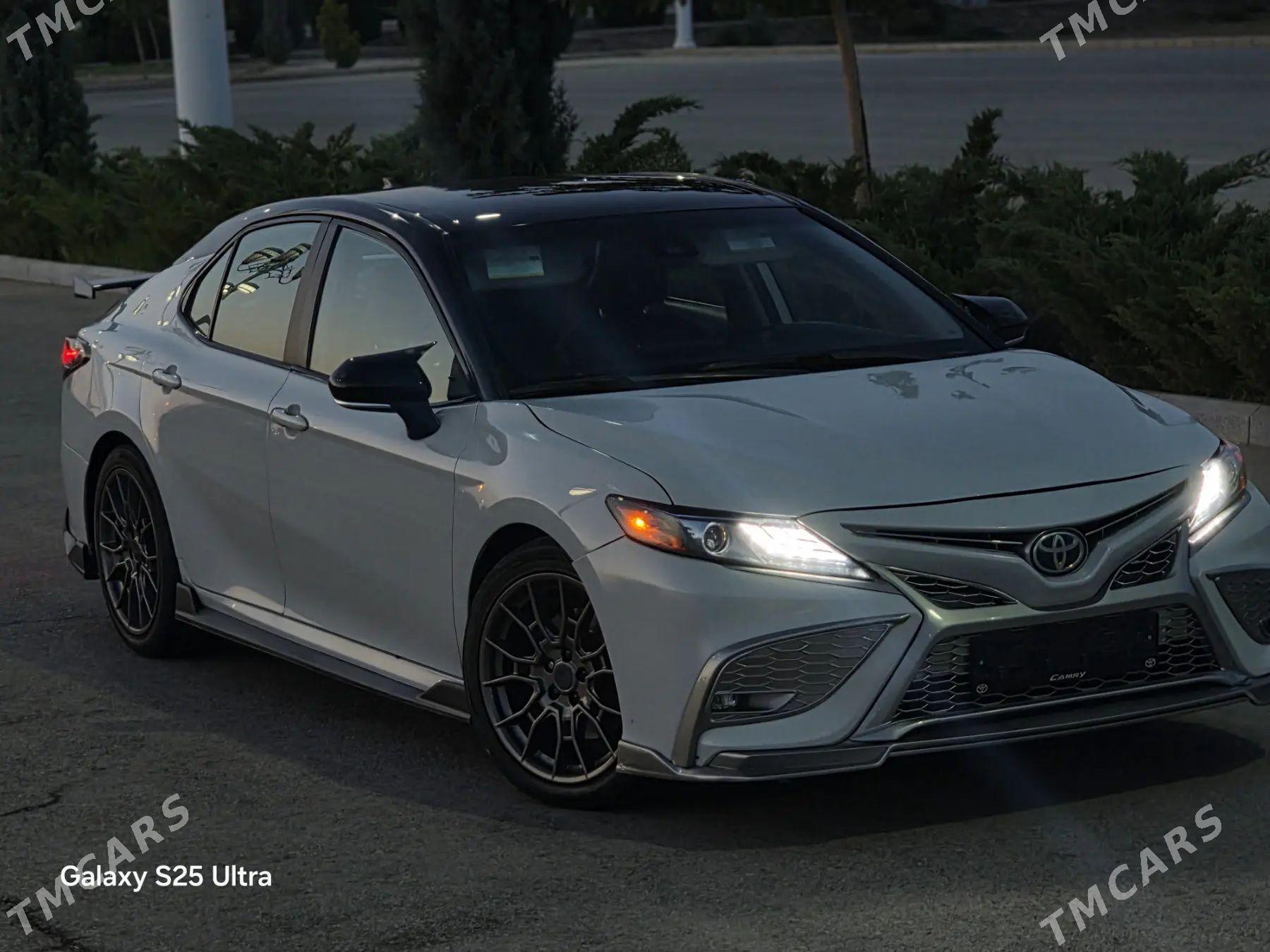Toyota Camry 2021 - 395 000 TMT - Дашогуз - img 1