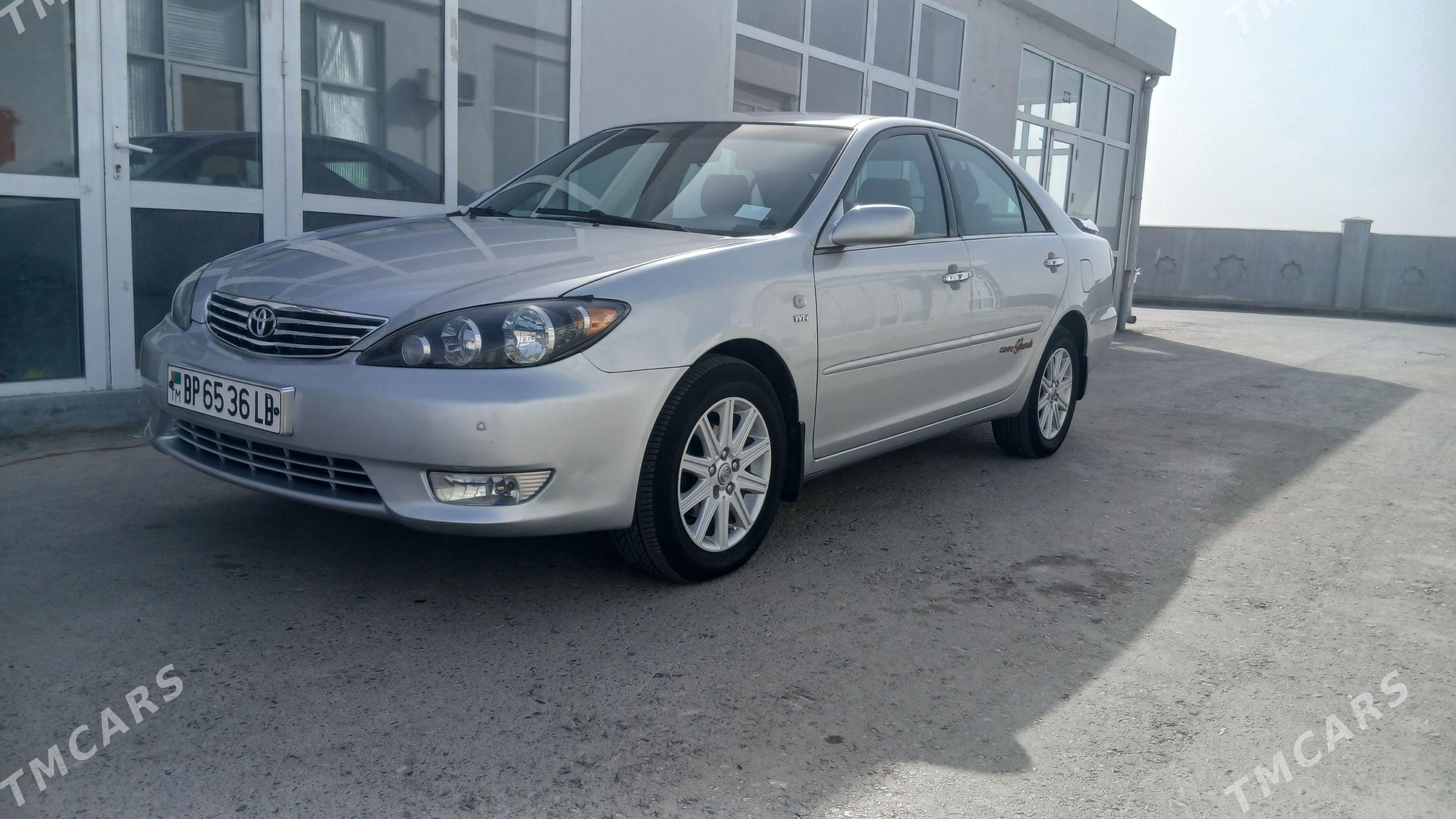 Toyota Camry 2005 - 200 000 TMT - Керки - img 1