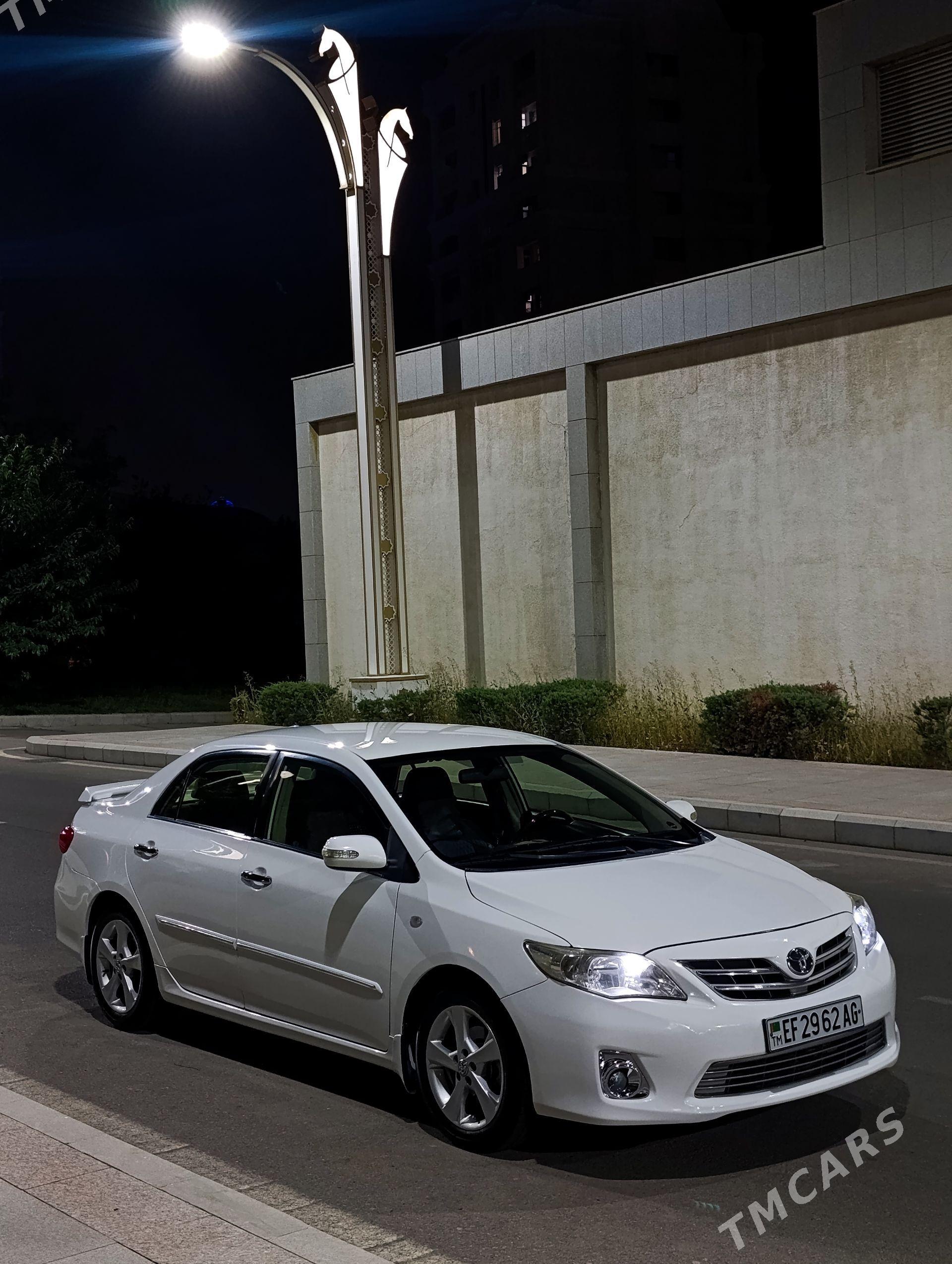 Toyota Corolla 2013 - 215 000 TMT - Aşgabat - img 1