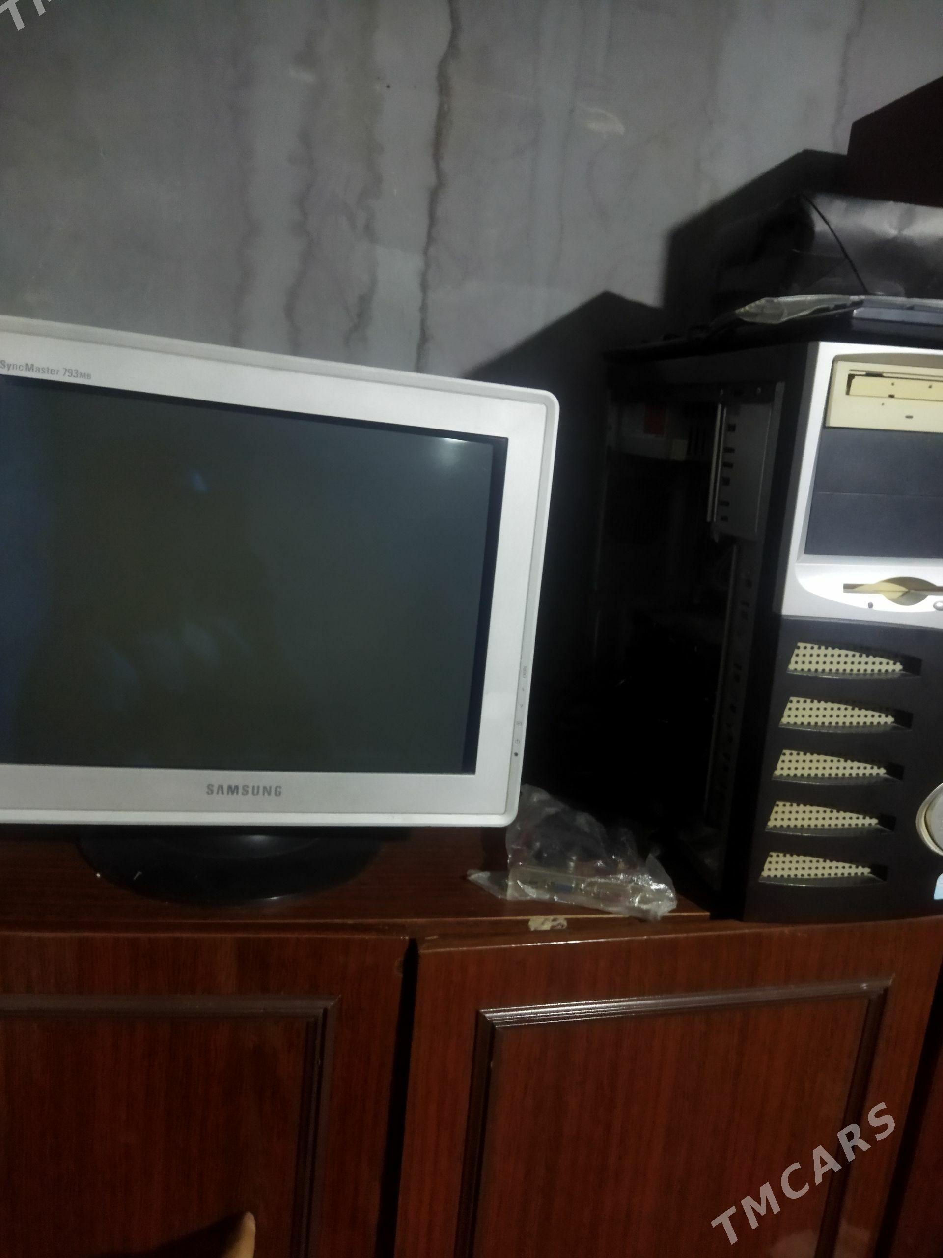 комьютер - Чарджоу - img 1