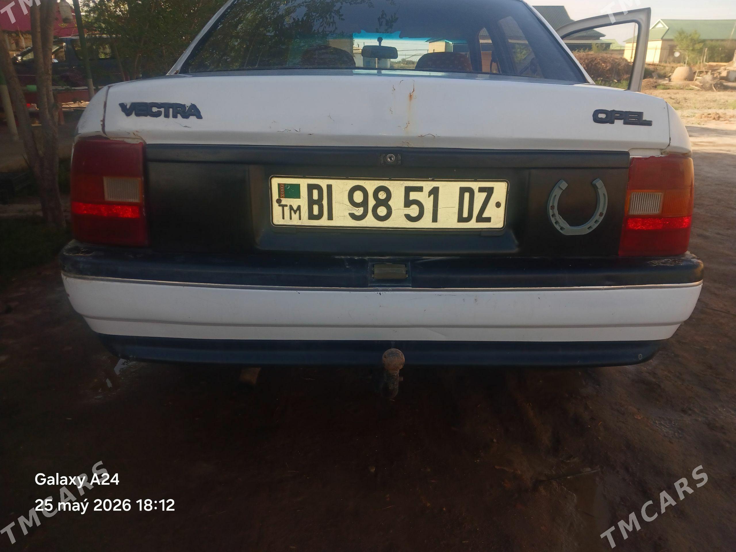 Opel Vectra 1990 - 25 000 TMT - Кёнеургенч - img 1