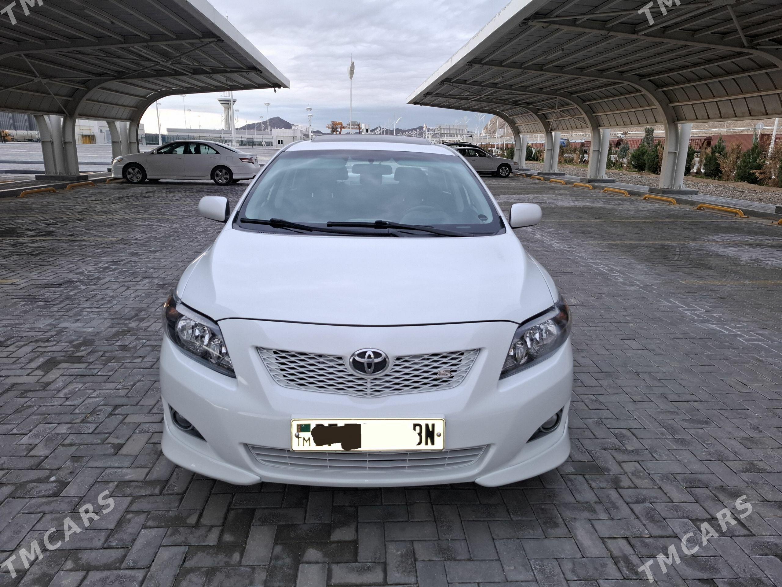 Toyota Corolla 2010 - 166 000 TMT - Туркменбаши - img 1