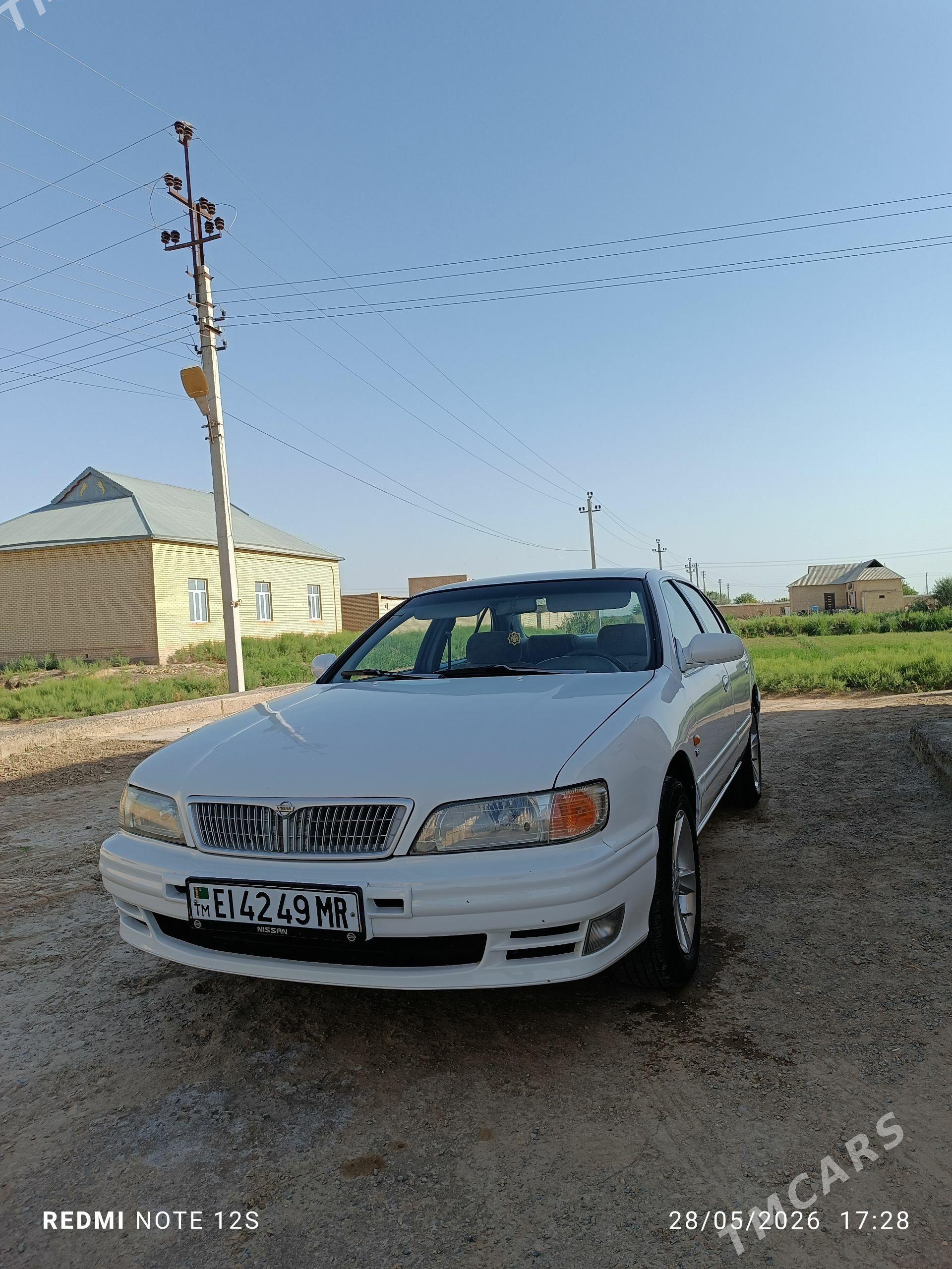 Nissan Maxima 1997 - 90 000 TMT - Сакарчага - img 1