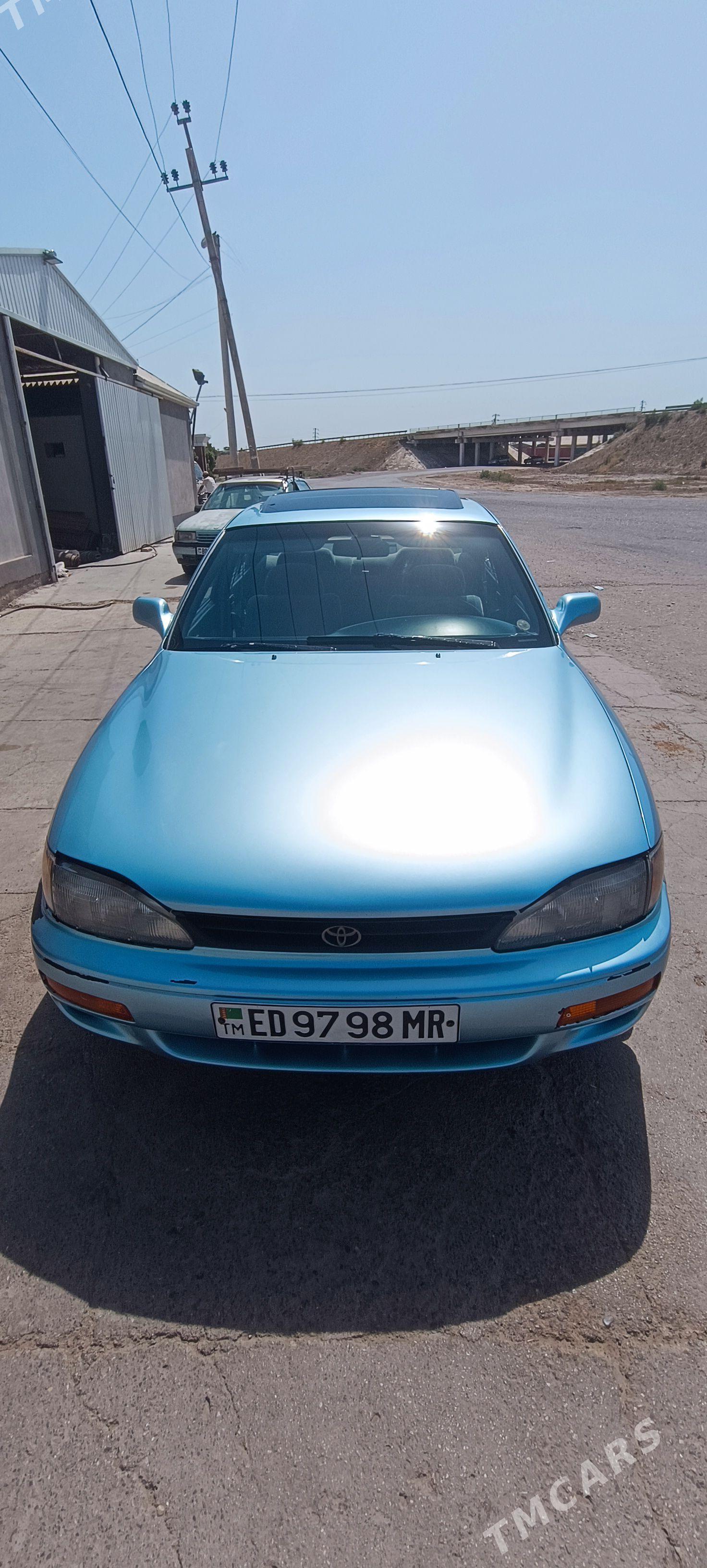 Toyota Camry 1993 - 125 000 TMT - Mary - img 1