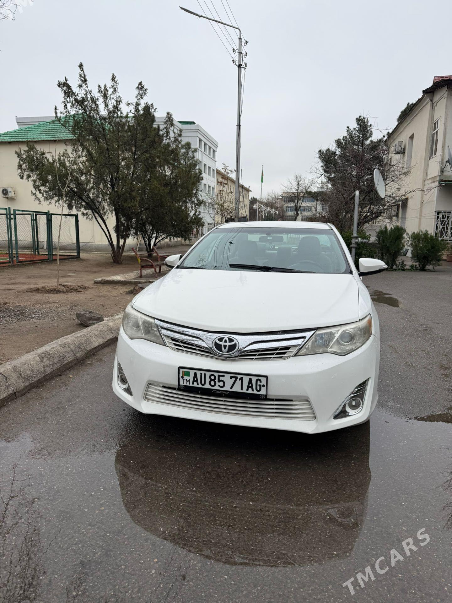 Toyota Camry 2012 - 205 000 TMT - 30 mkr - img 1