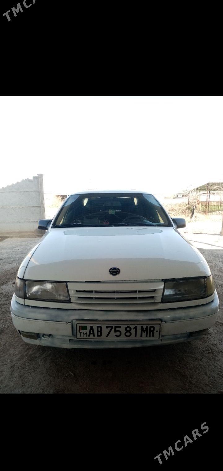 Opel Vectra 1990 - 30 000 TMT - Mary - img 1