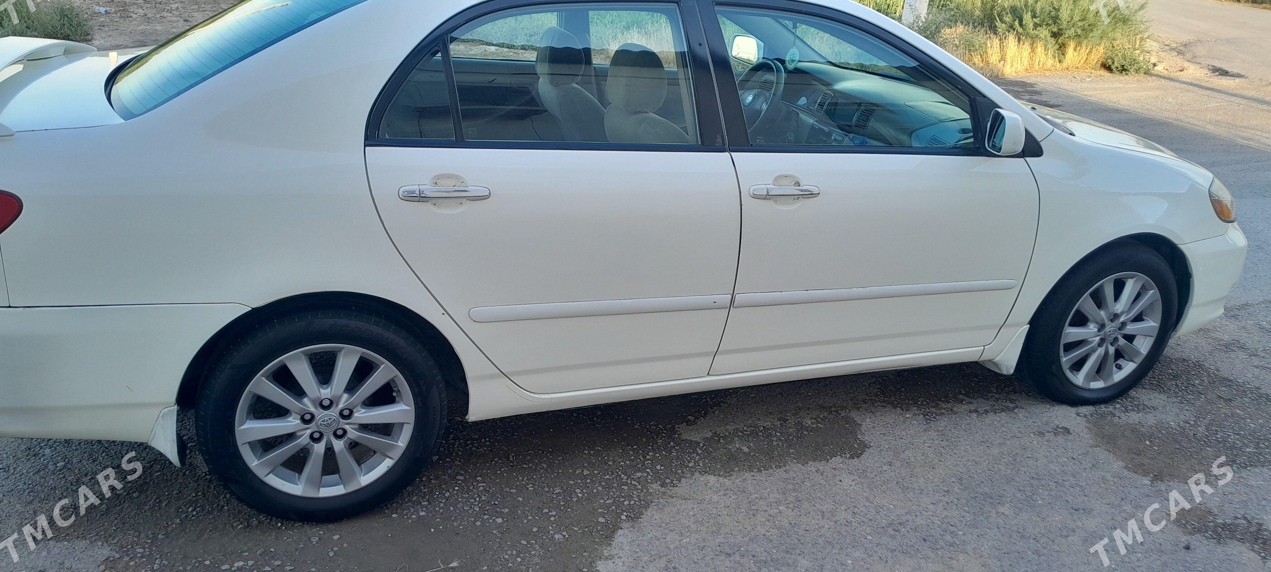 Toyota Corolla 2004 - 133 000 TMT - Garadamak Şor - img 1