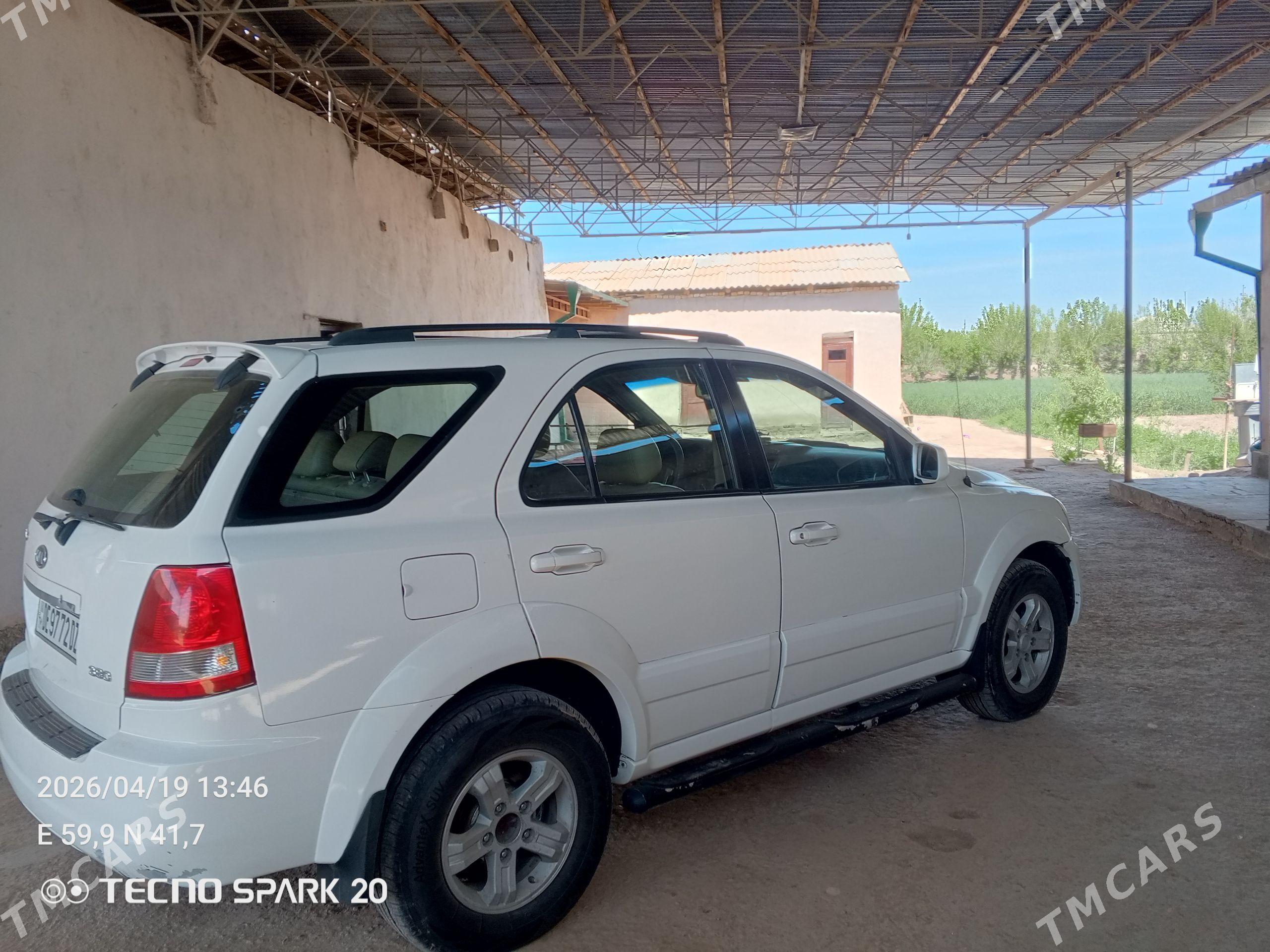 Kia Sorento 2004 - 110 000 TMT - Гороглы (Тагта) - img 1