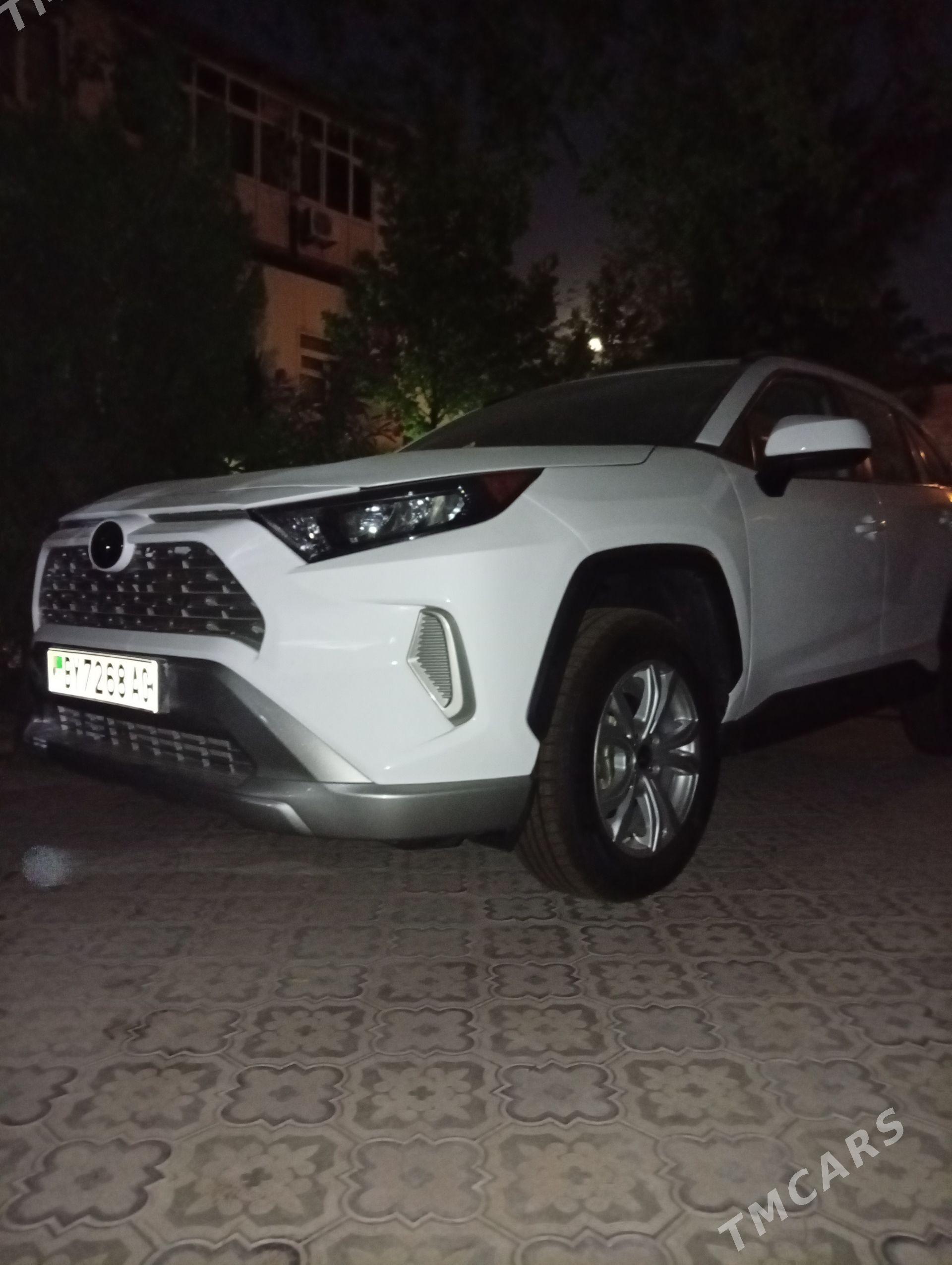 Toyota RAV4 2022 - 365 000 TMT - 1 мкр - img 1