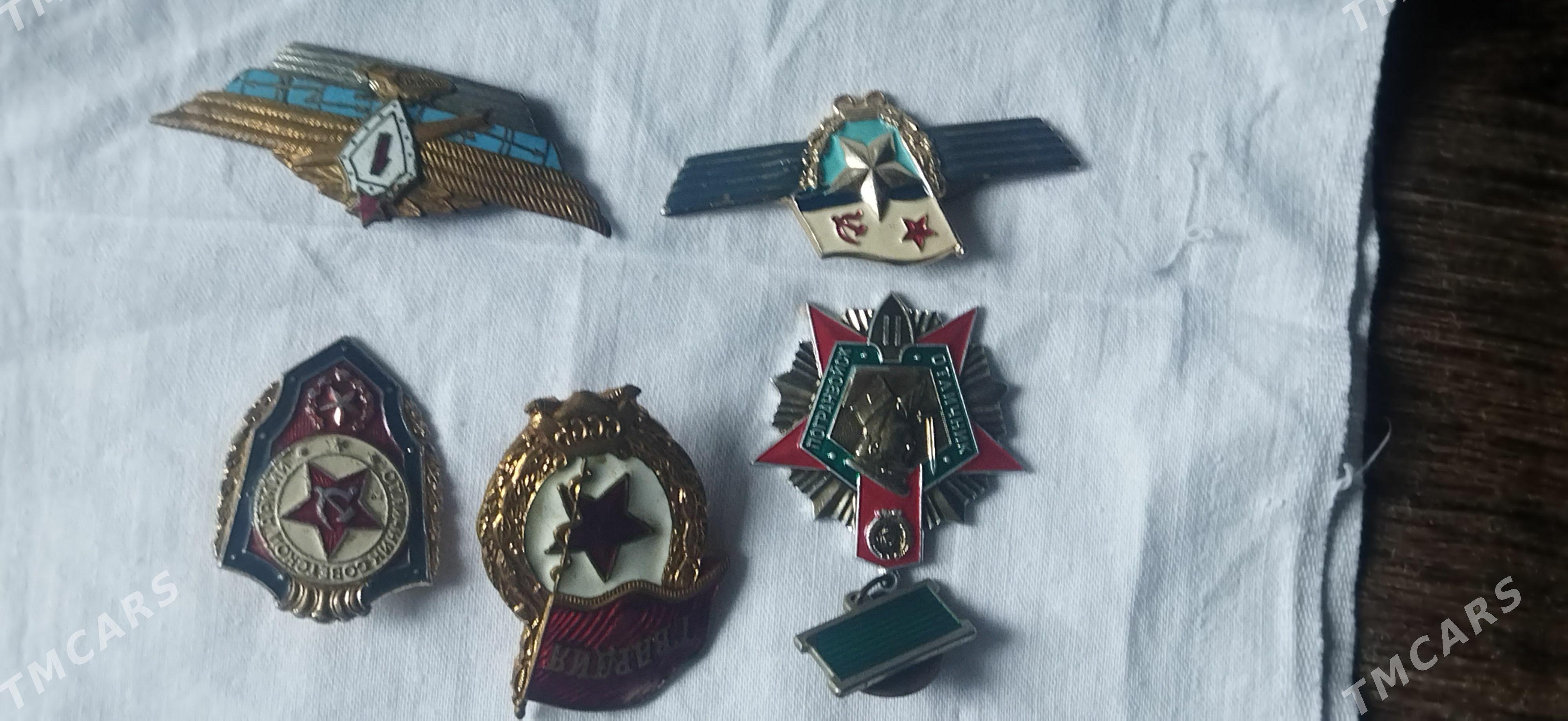 медаль нагрудный знак - Türkmenbaşy - img 1