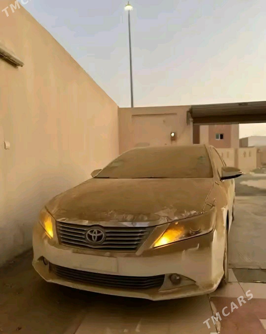 Toyota Camry 2013 - 339 000 TMT - Дашогуз - img 1