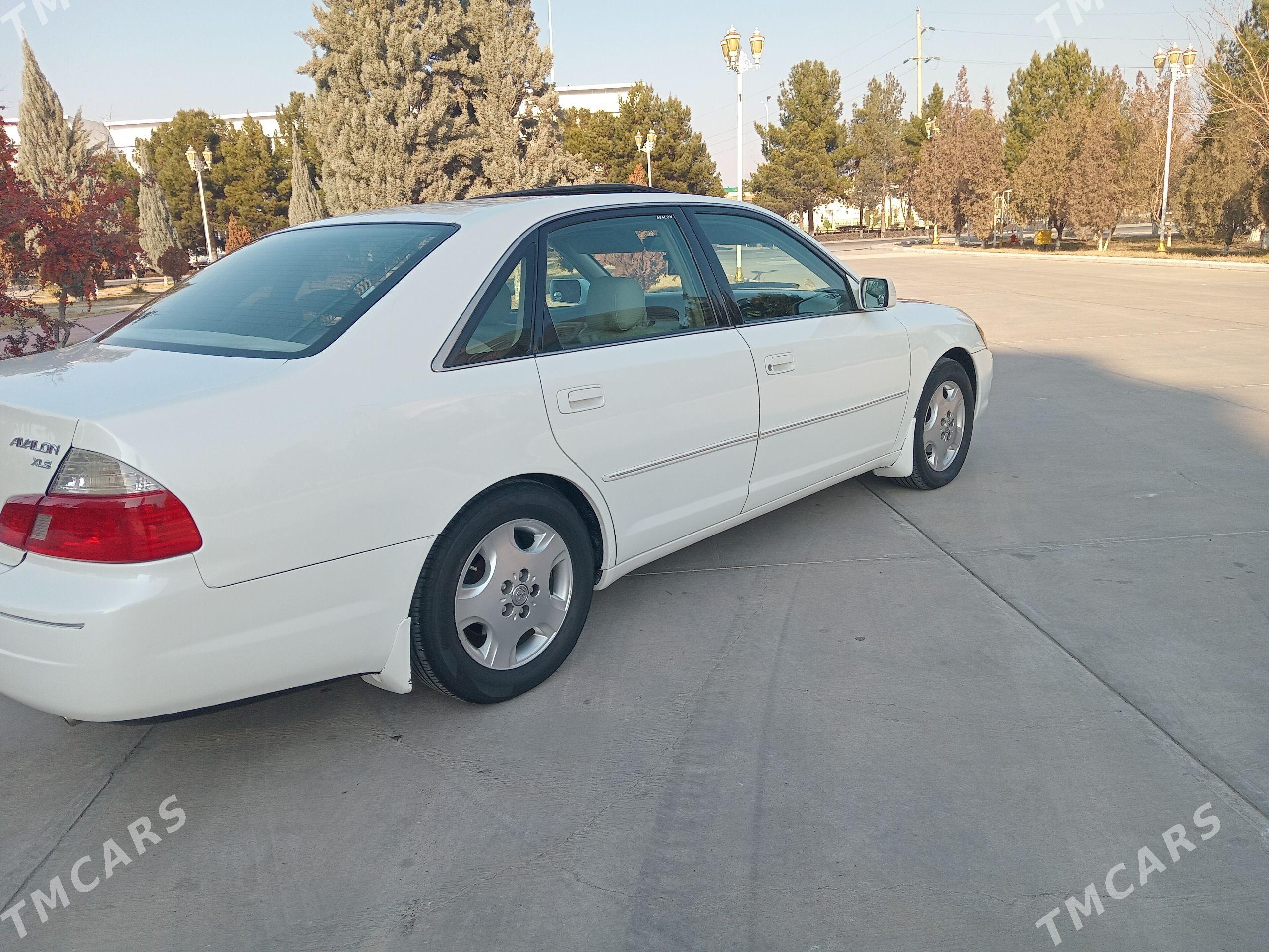 Toyota Avalon 2004 - 230 000 TMT - Мары - img 1